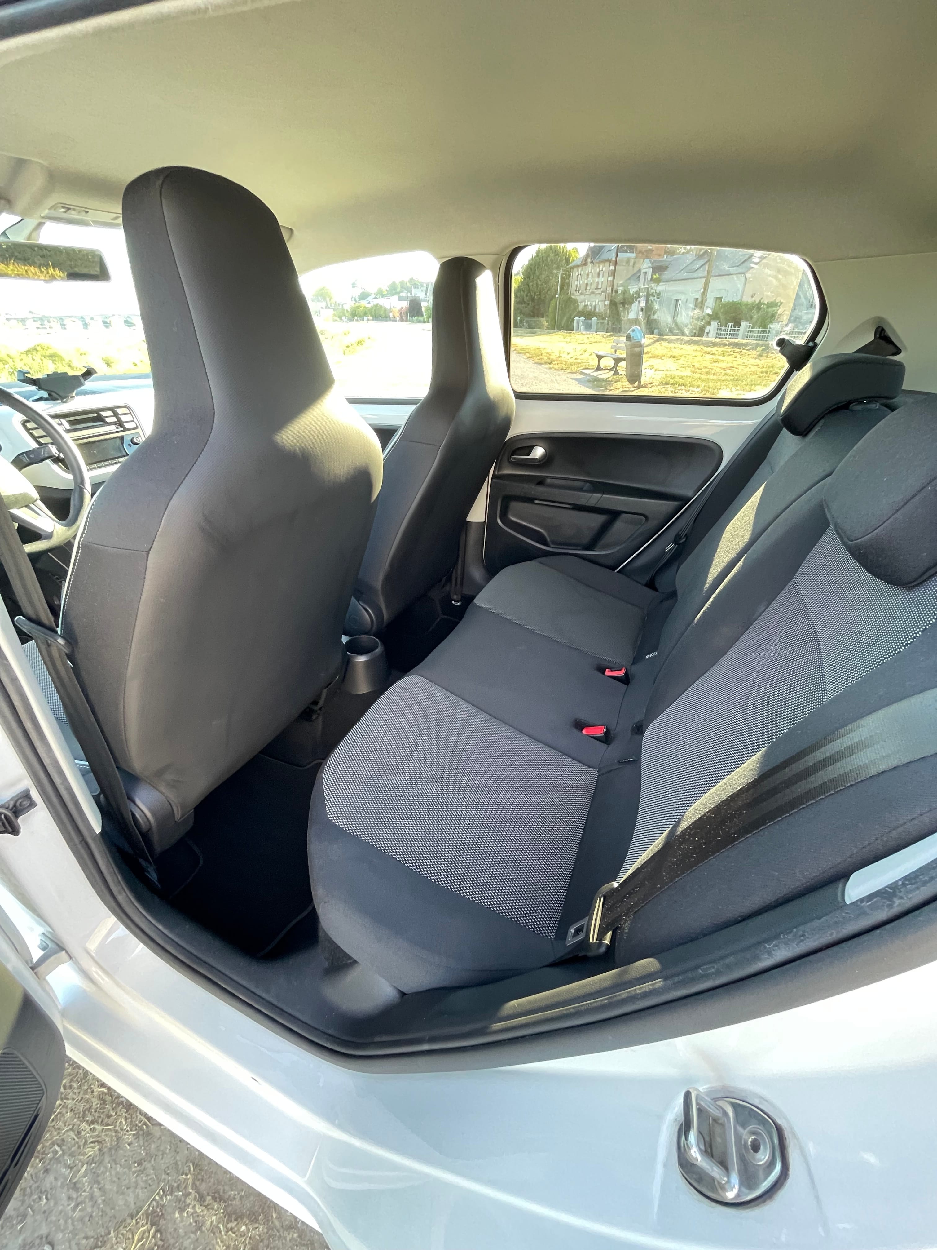 Seat Mii 1.0 75 cv avec Entrée audio / iPod