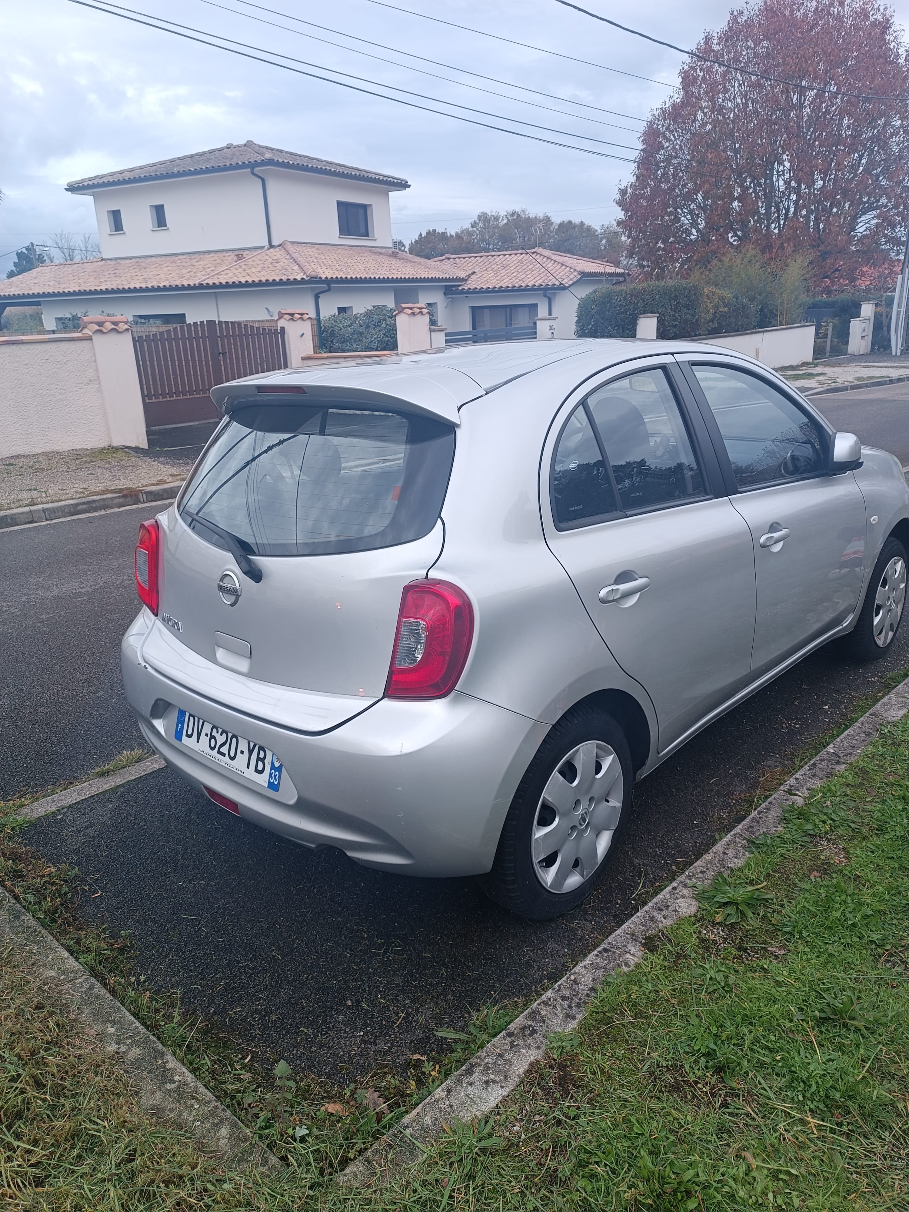 Nissan Micra avec GPS
