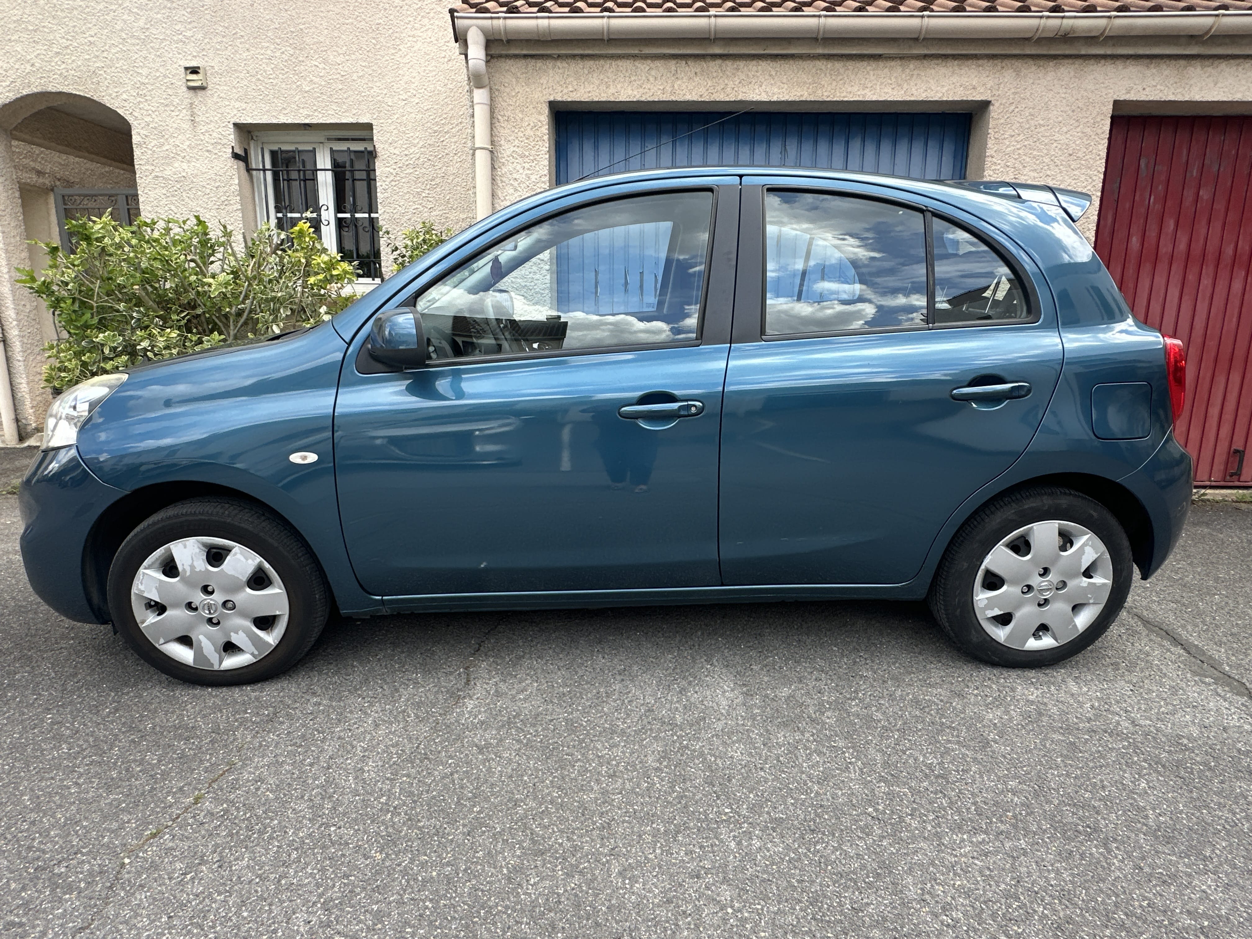 Nissan Micra avec Climatisation