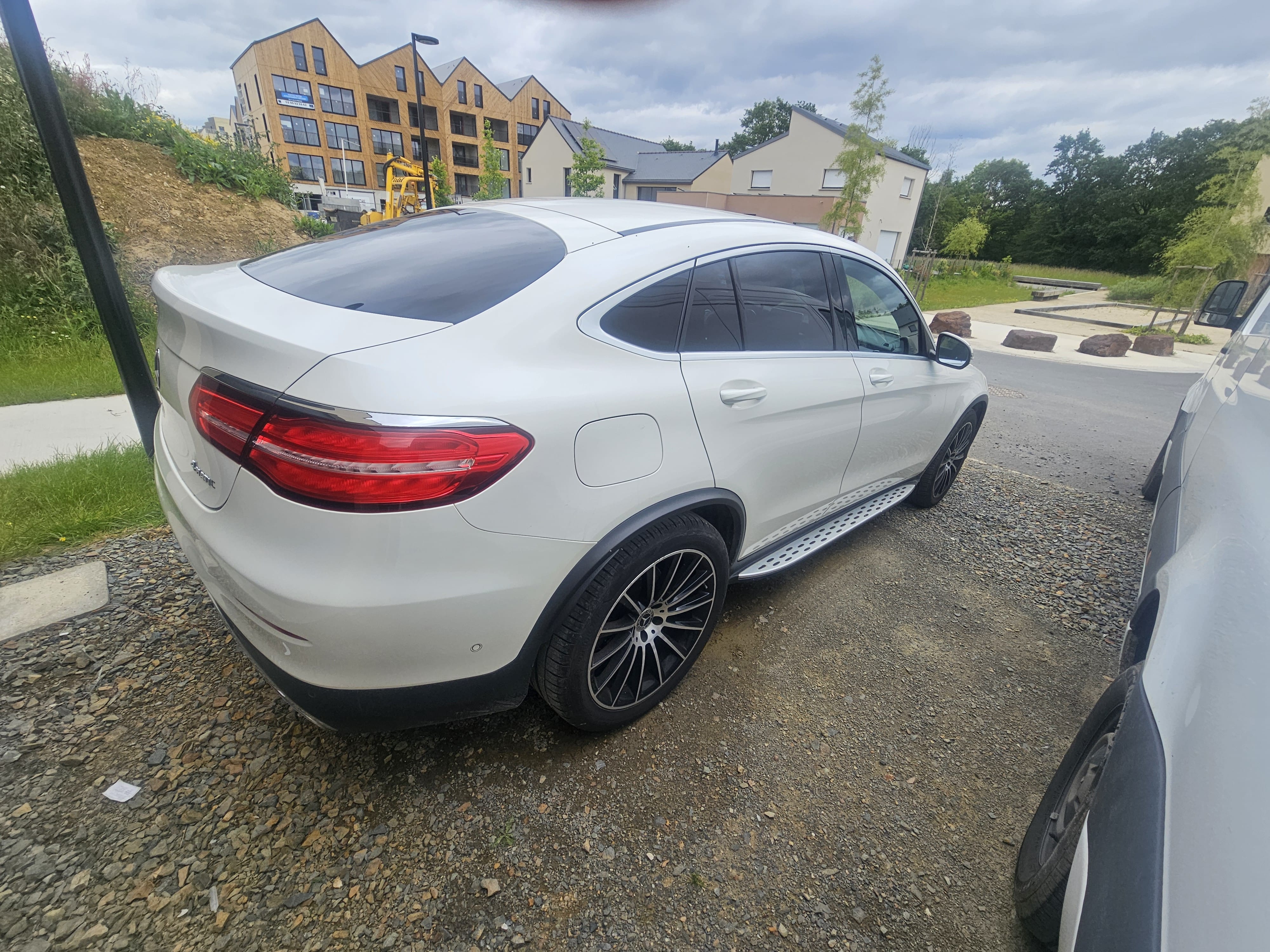 Mercedes-Benz GLC 220 d 4MATIC avec Climatisation