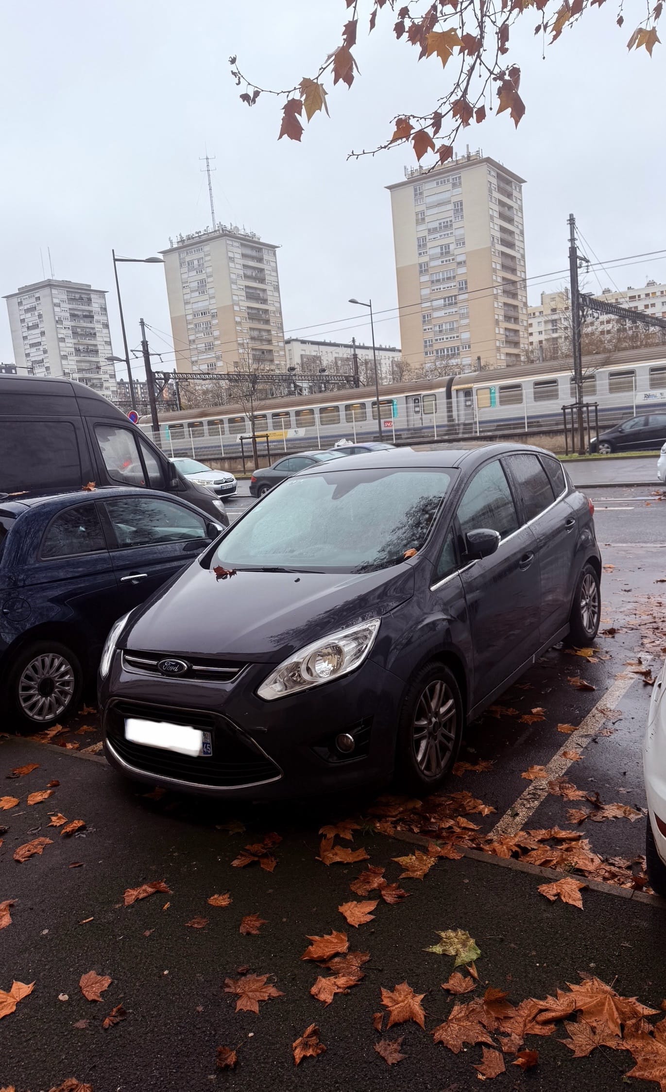 Ford C-Max avec Régulateur de vitesse