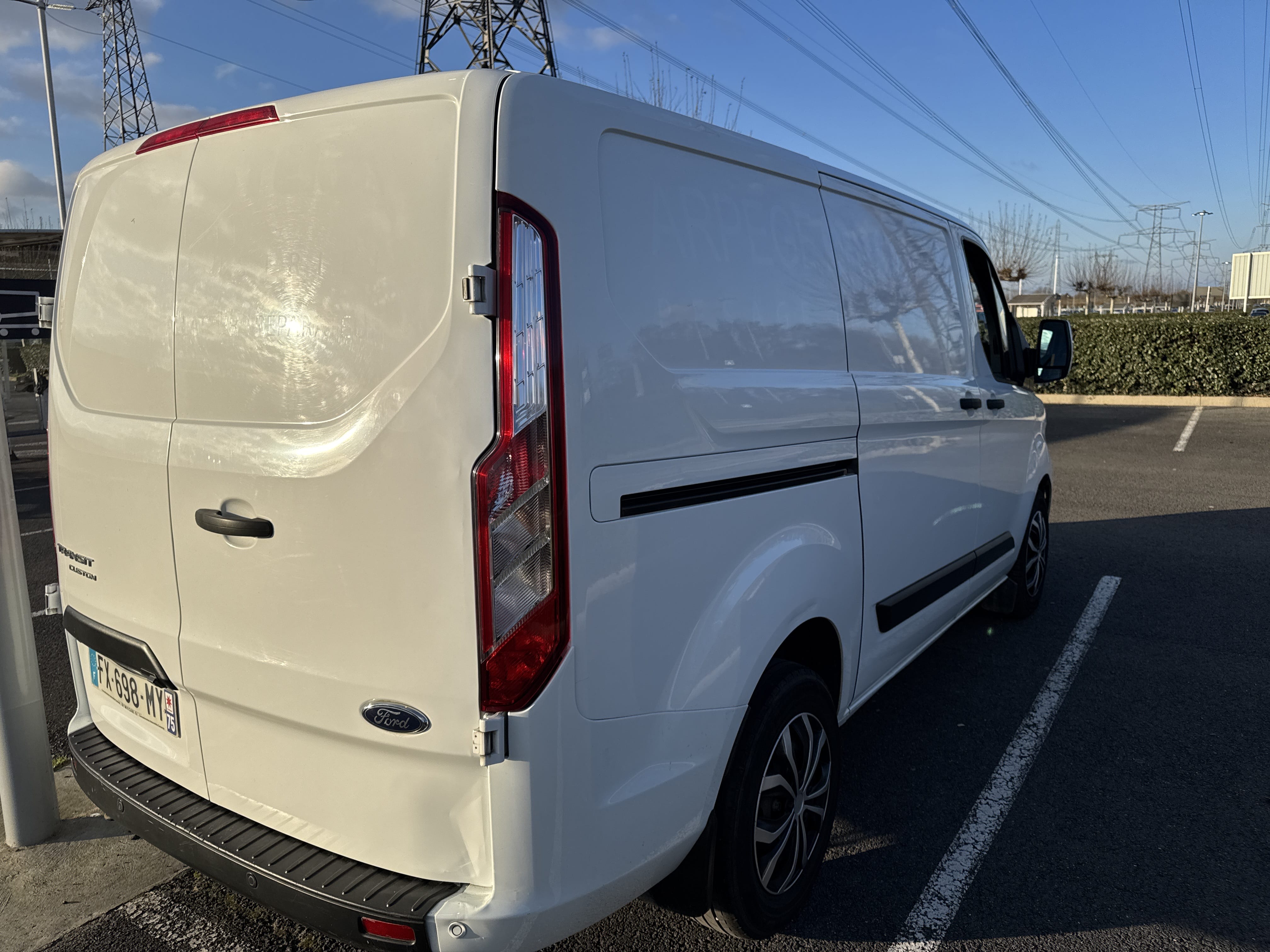 Ford Transit Custom Fourgon avec GPS