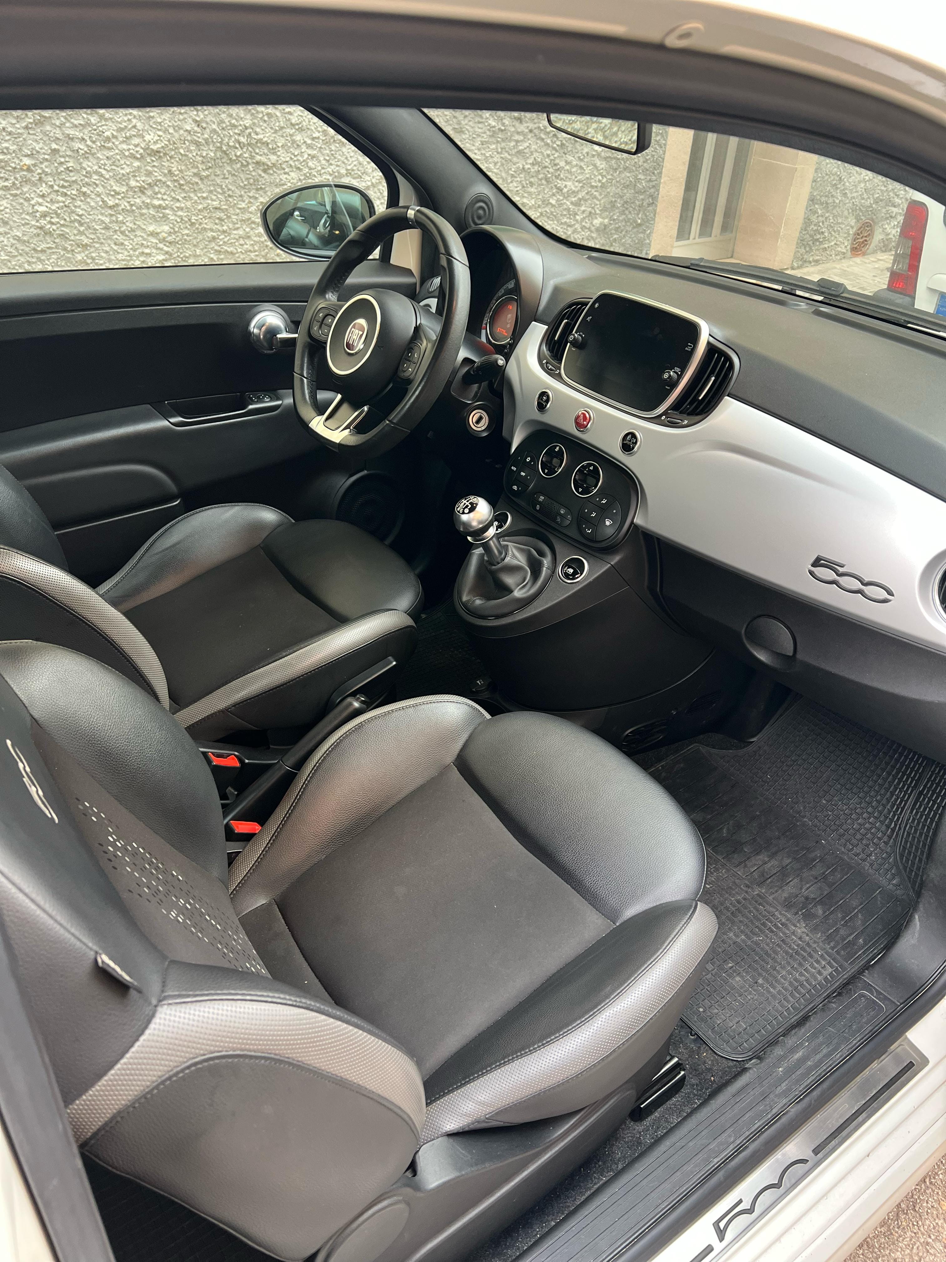 Fiat 500 Híbrido Sport gasolina avec GPS
