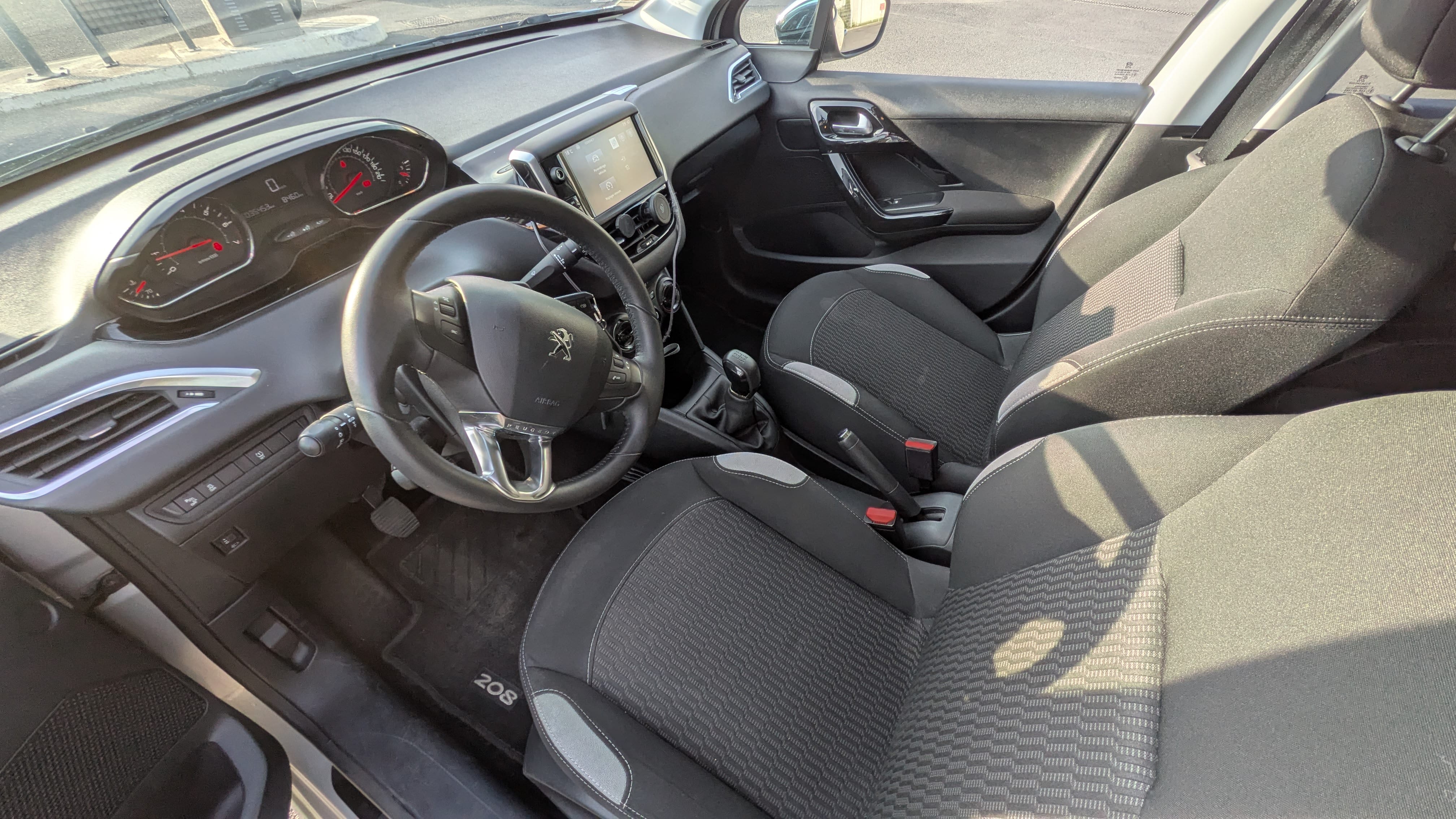 Peugeot 208 avec Audio Bluetooth