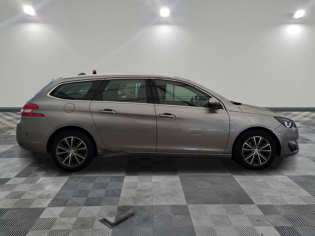 Peugeot 308 SW avec Climatisation