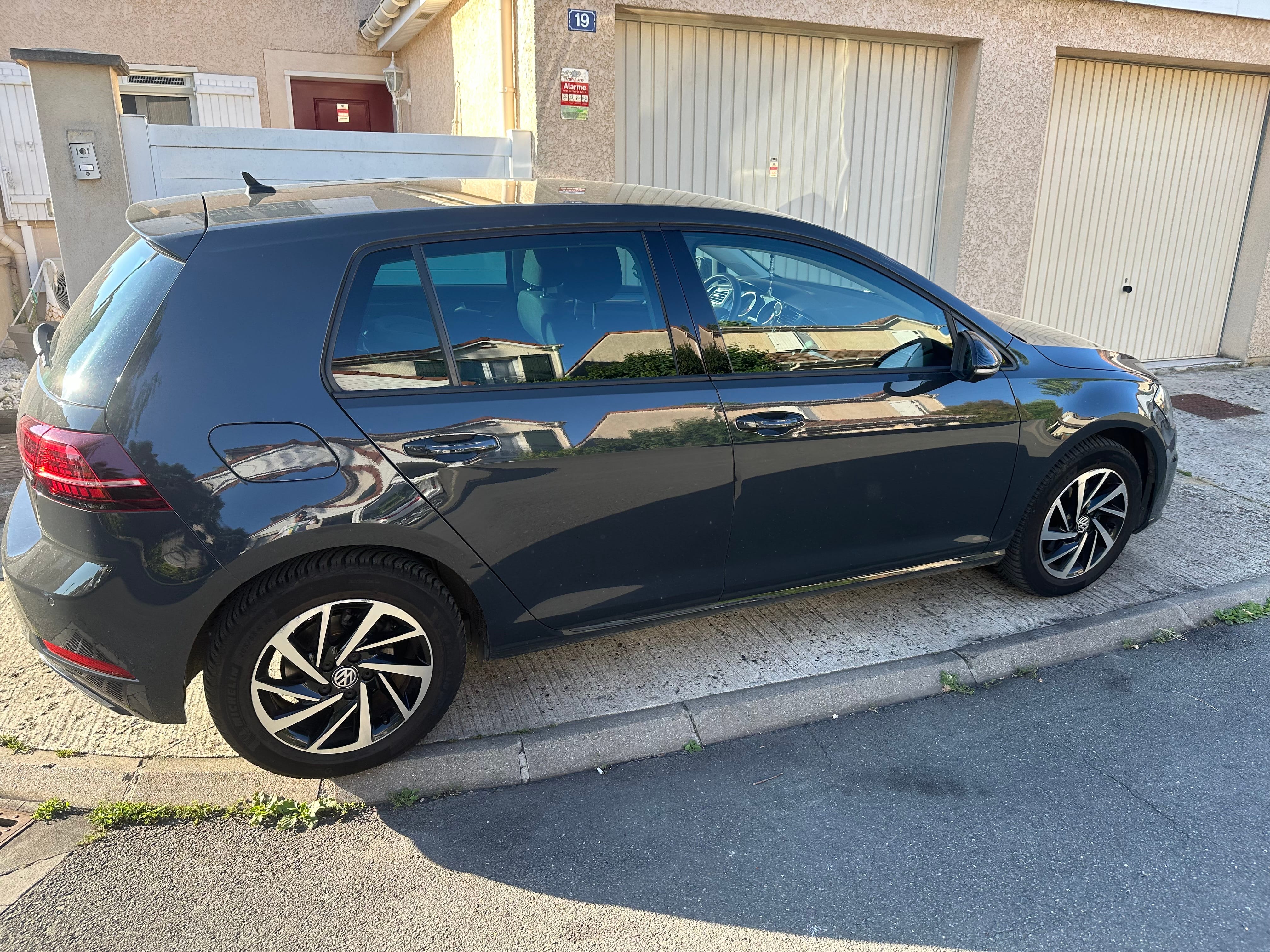 Volkswagen Golf avec Climatisation
