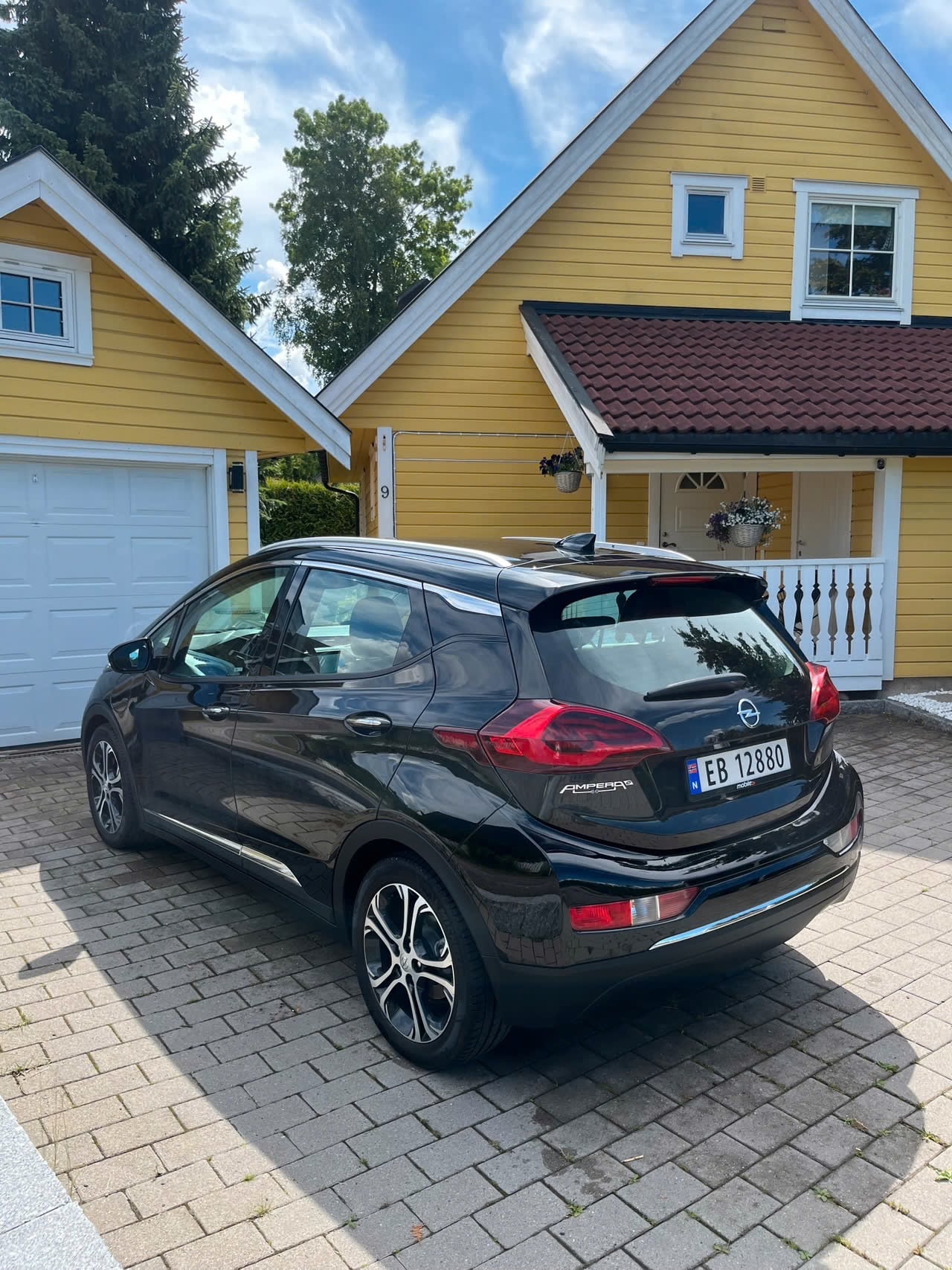 Opel Ampera-e med GPS