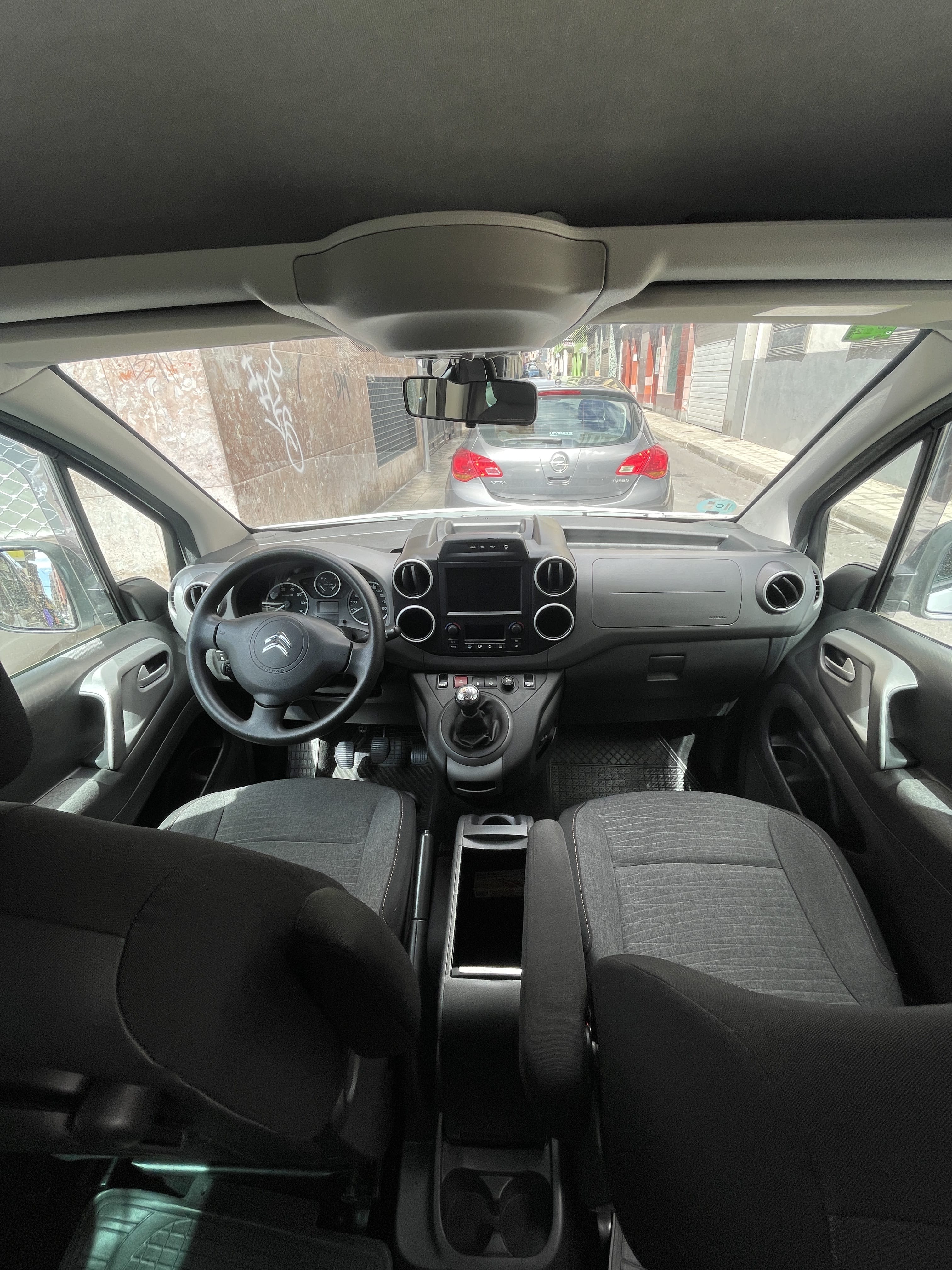 Citroen Berlingo Multispace mit Navigationsgerät