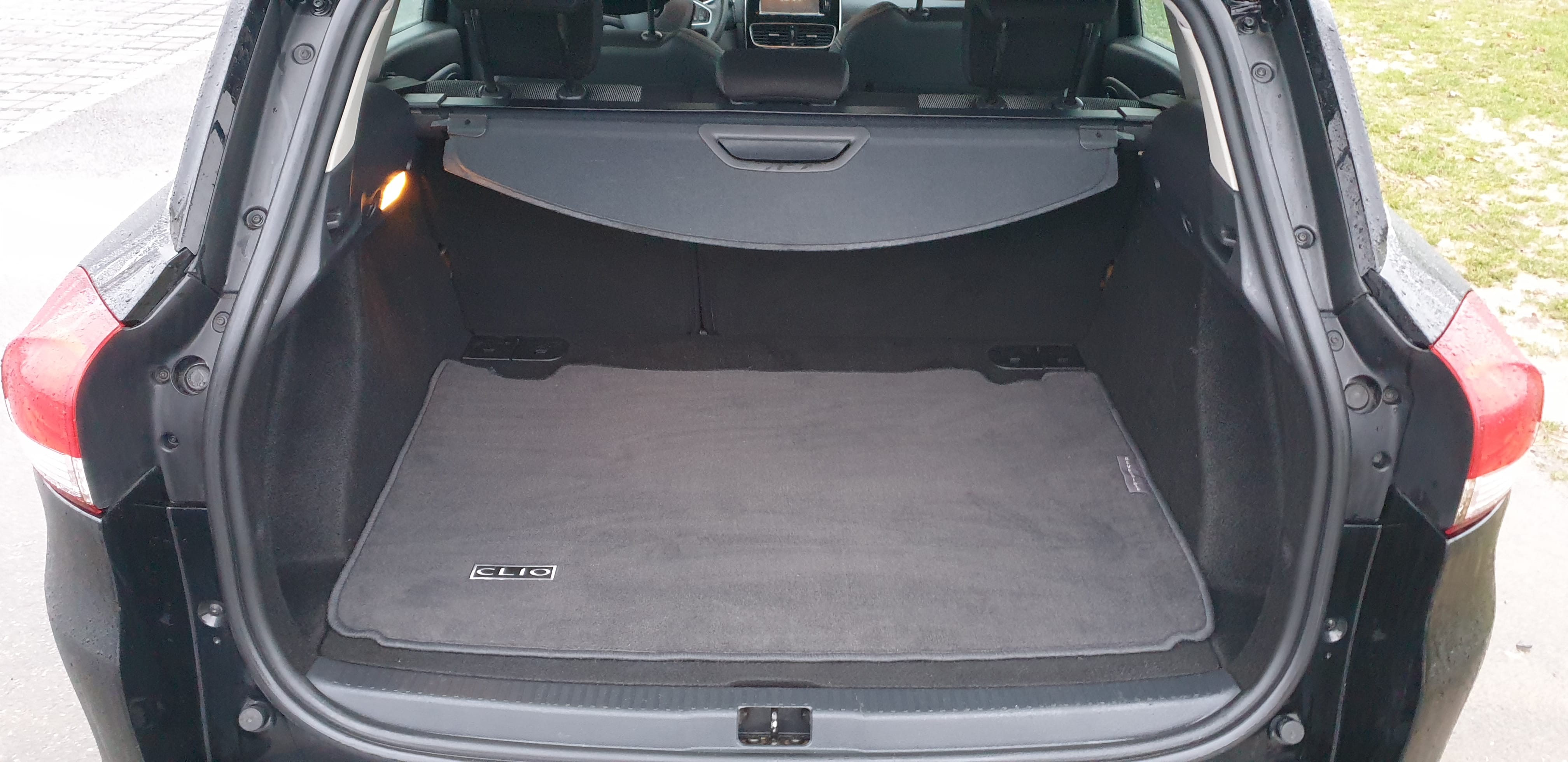 Renault Clio Estate 1.5L dCi 90cv Zen avec Audio Bluetooth