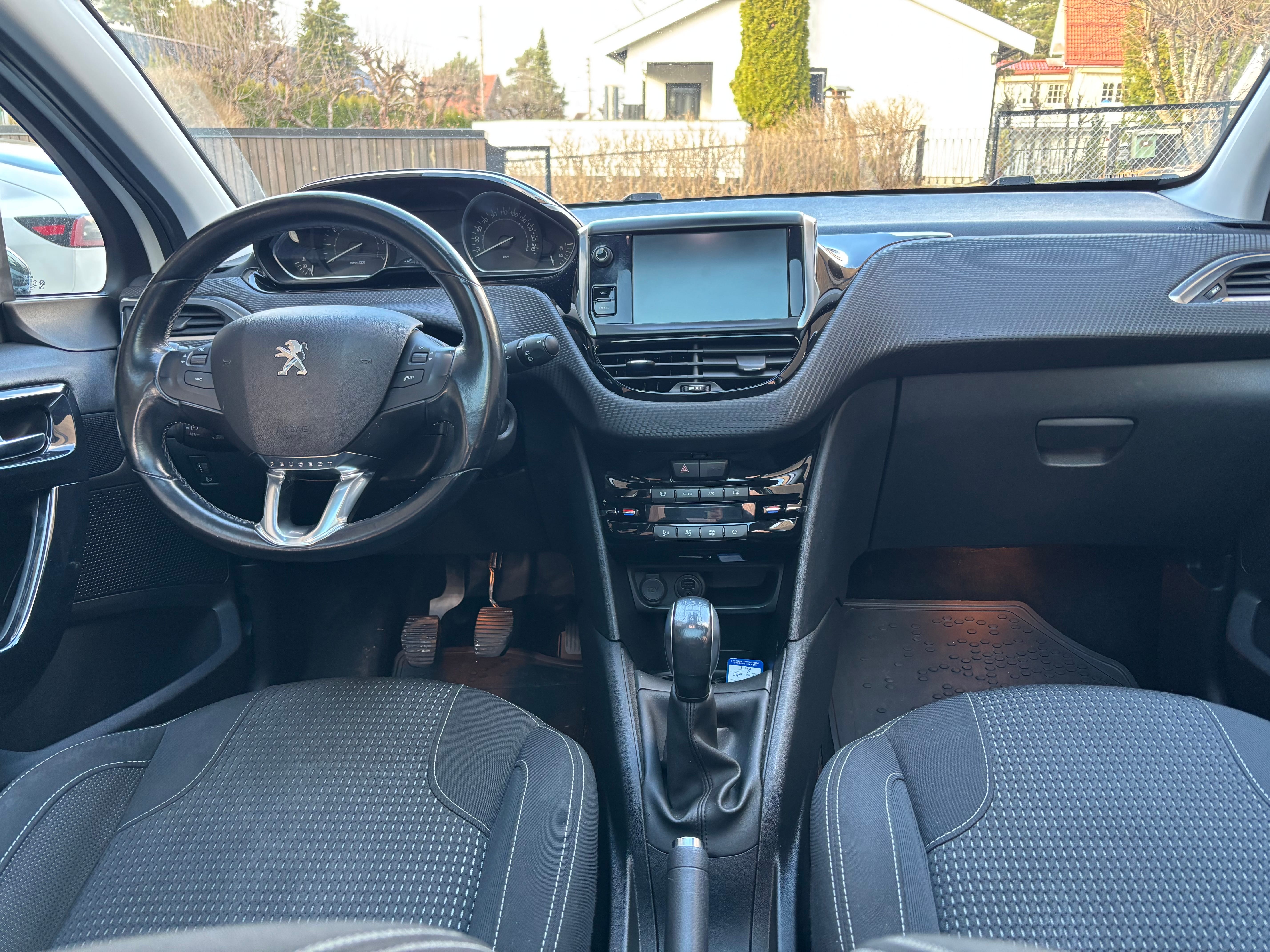 Peugeot 208 med Bluetooth audio