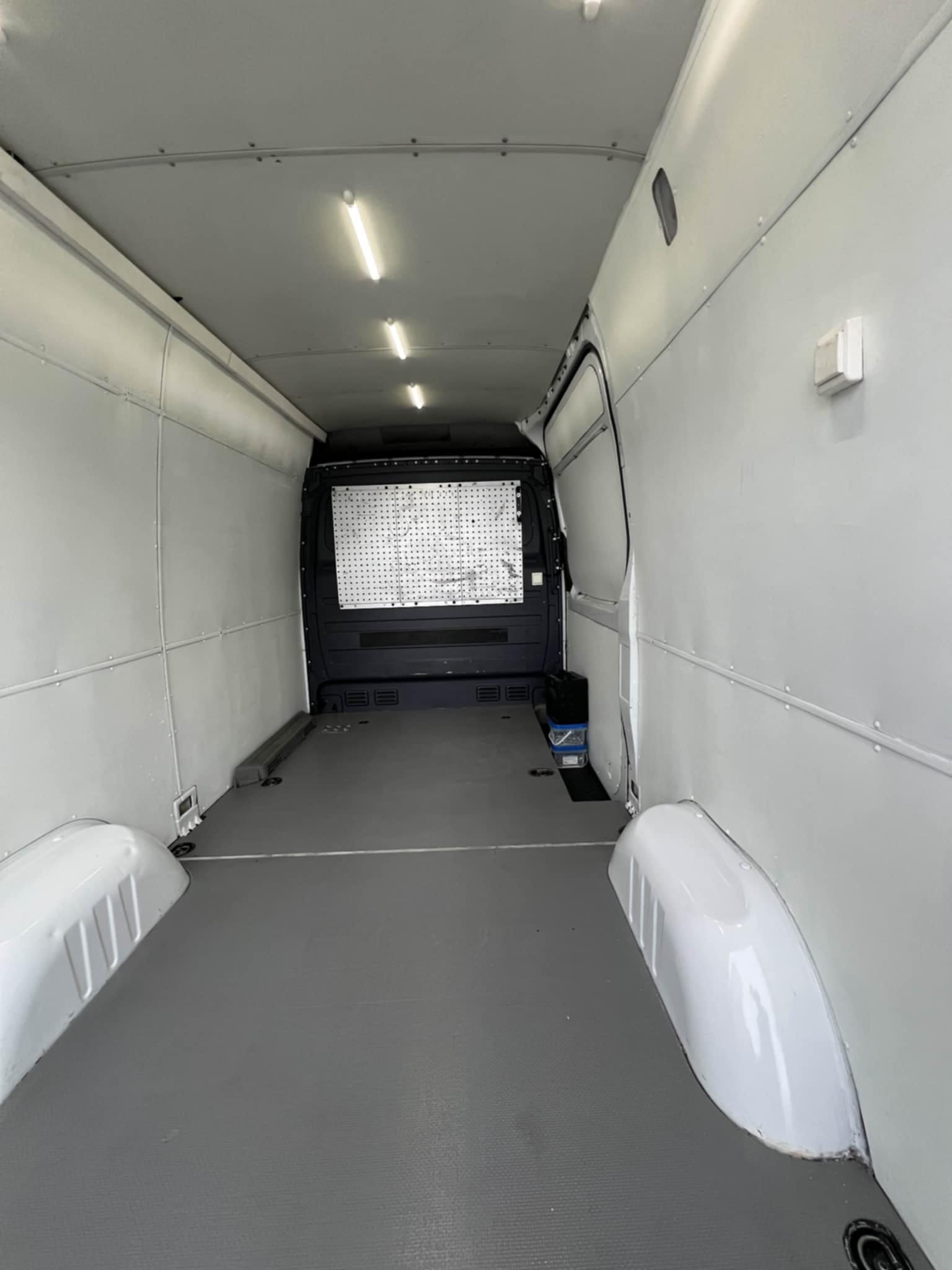 Mercedes-Benz Sprinter with Bluetooth audio