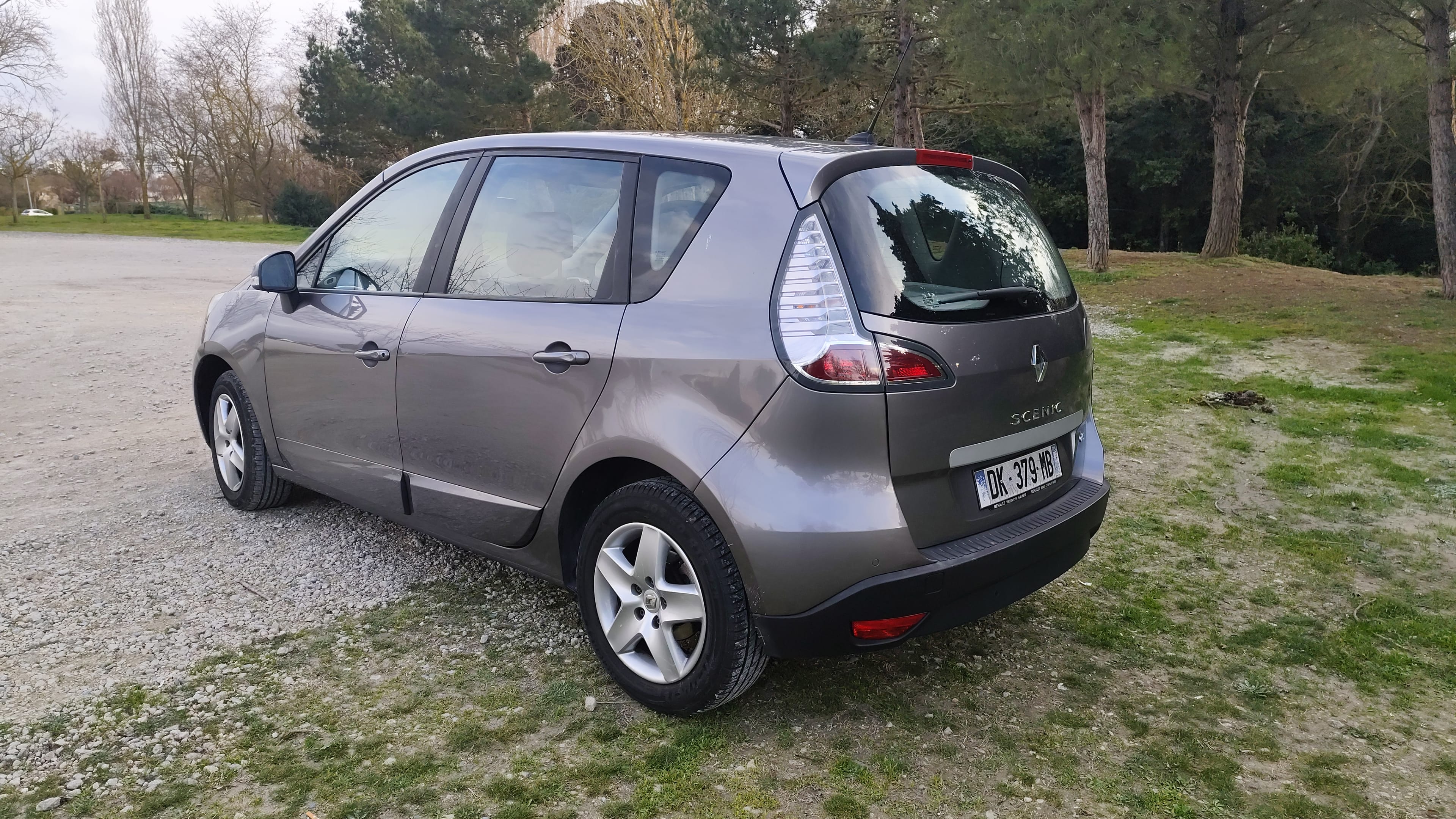 Renault Scenic 1.5 dci avec Audio Bluetooth