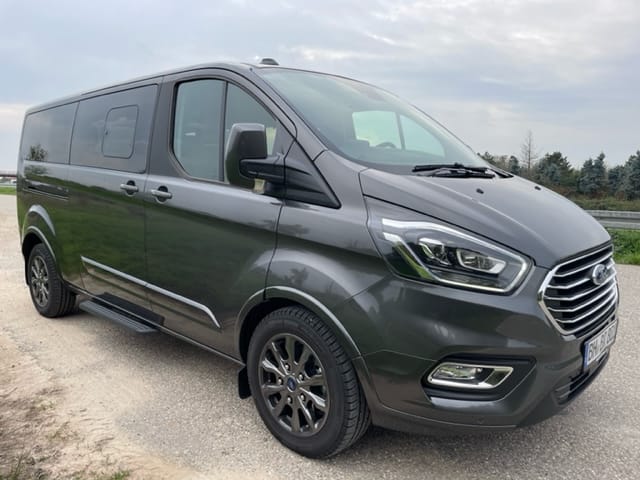 Ford Tourneo Custom 8 Plätze  2.0  150 Ps, 2022, Diesel, 8 Sitze