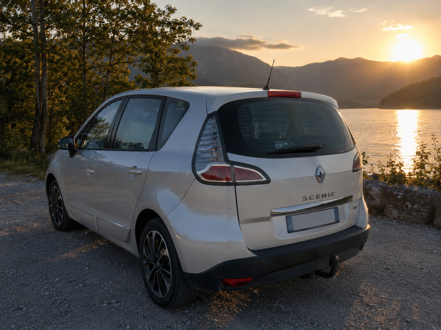 Renault Scenic 1.5 DCI 110Ch avec Caméra de recul