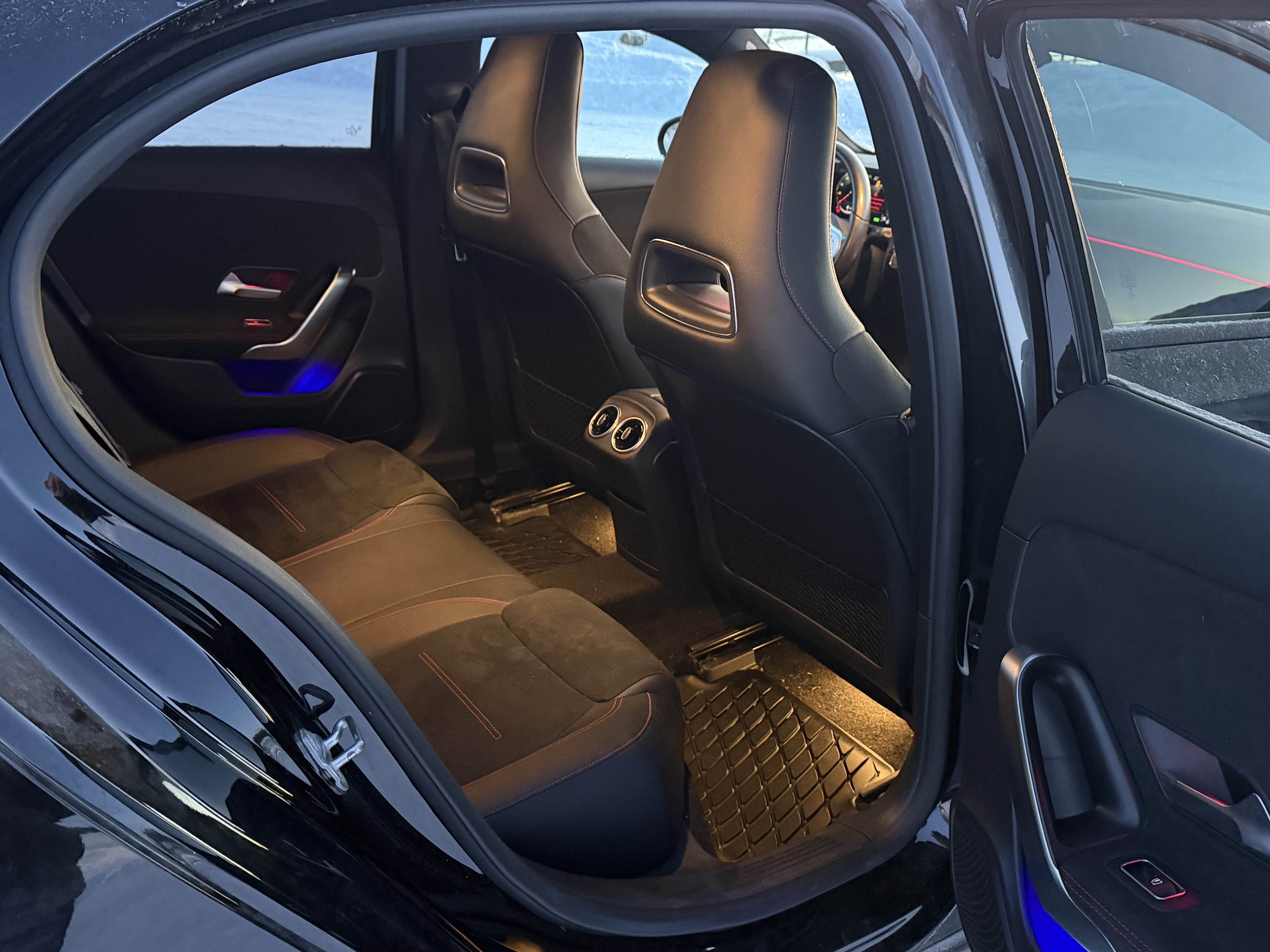 Mercedes-Benz A-Klasse 250 e avec Régulateur de vitesse