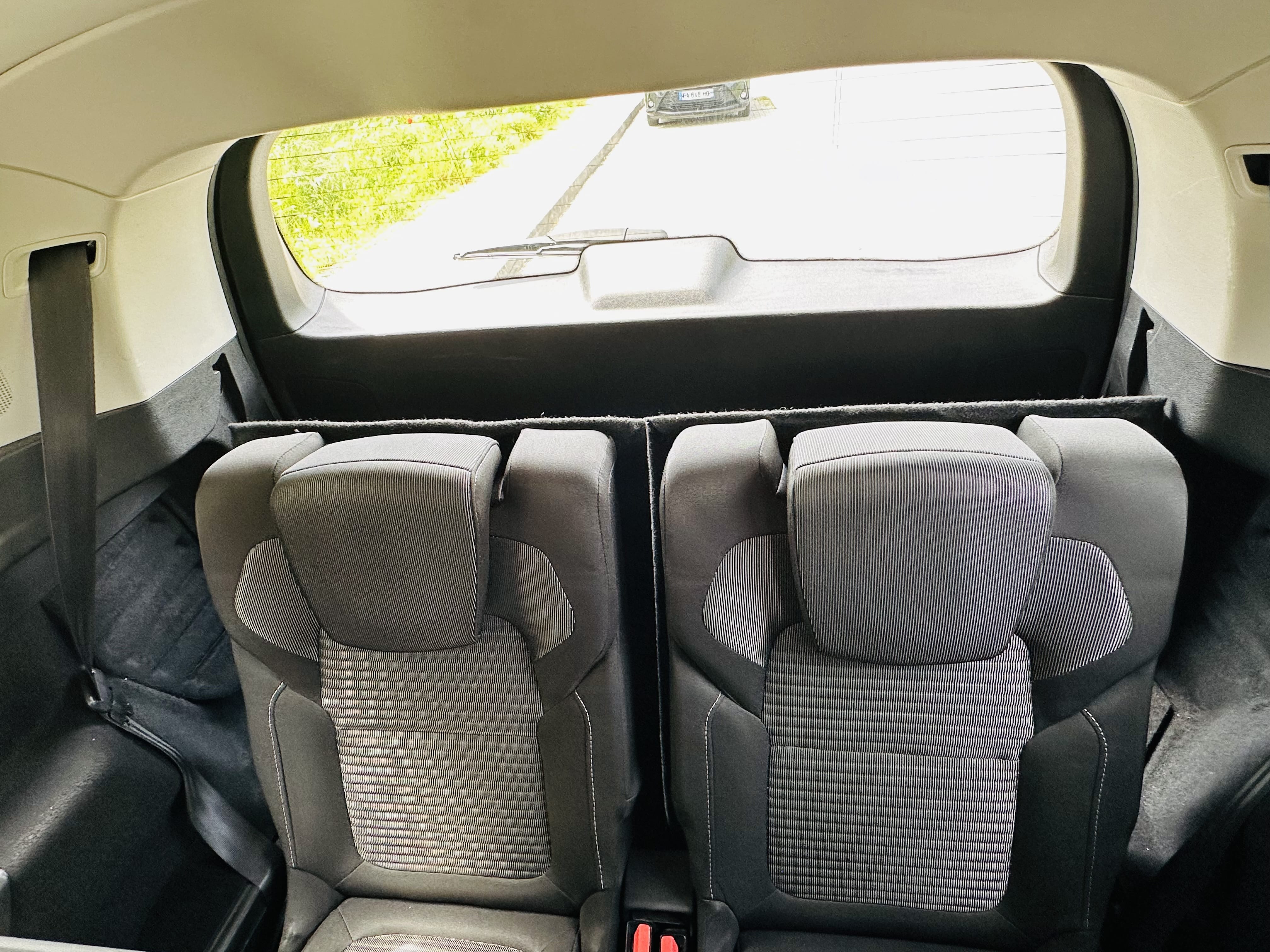 Renault Grand Scenic 110 cv con Audio Bluetooth