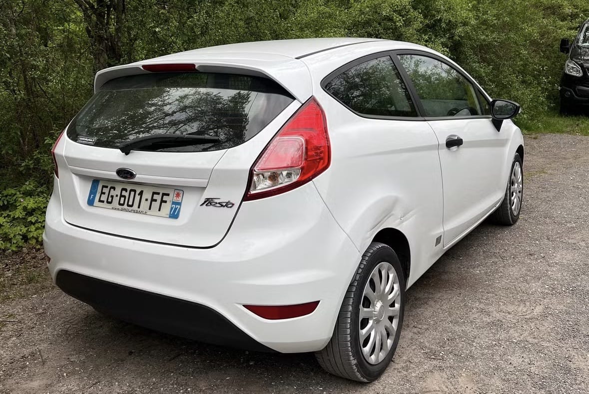 Ford Fiesta avec Audio Bluetooth