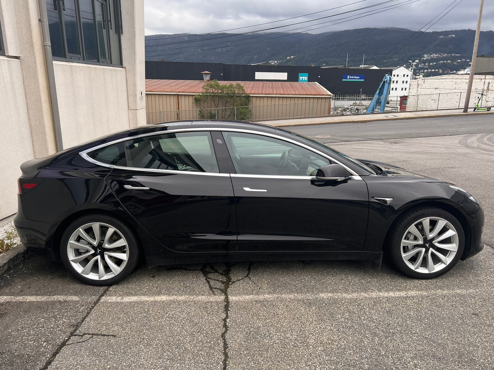 Tesla Model 3 Long Range, 2019, Elektrisk, automatisk
