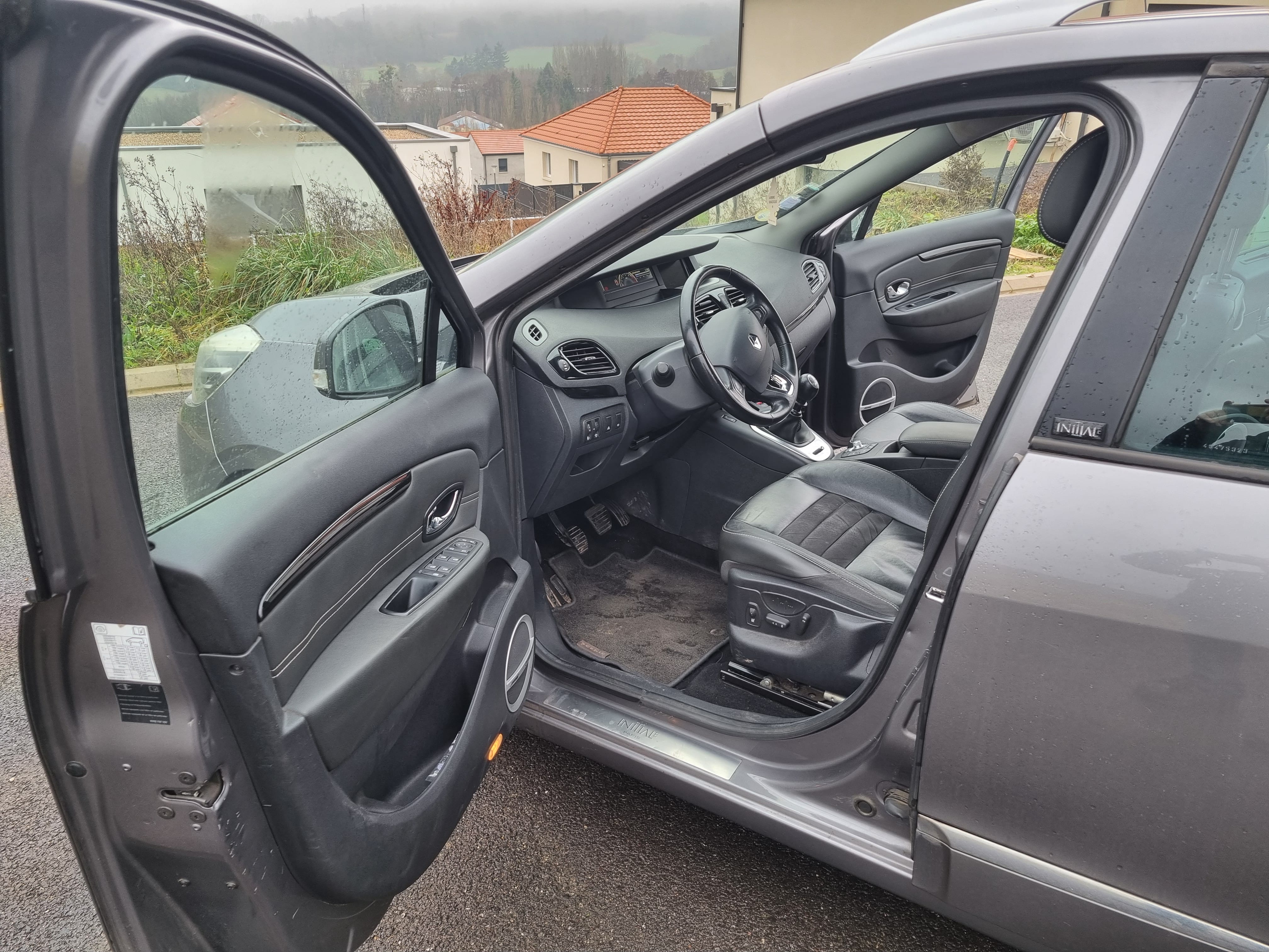Renault Mégane Scenic avec Entrée audio / iPod