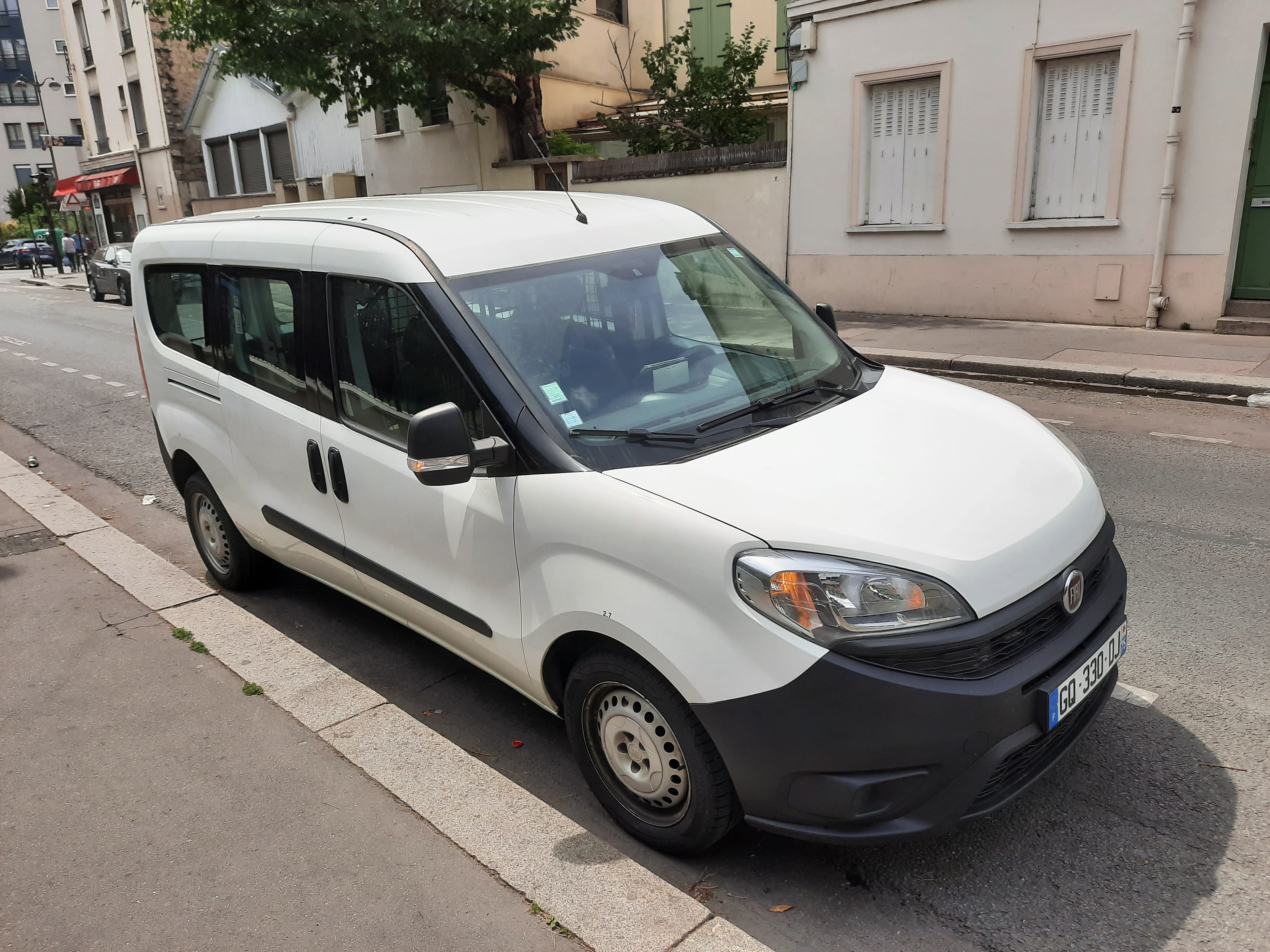 Fiat Doblo Cargo Maxi vitré Diesel, 2017, Diesel