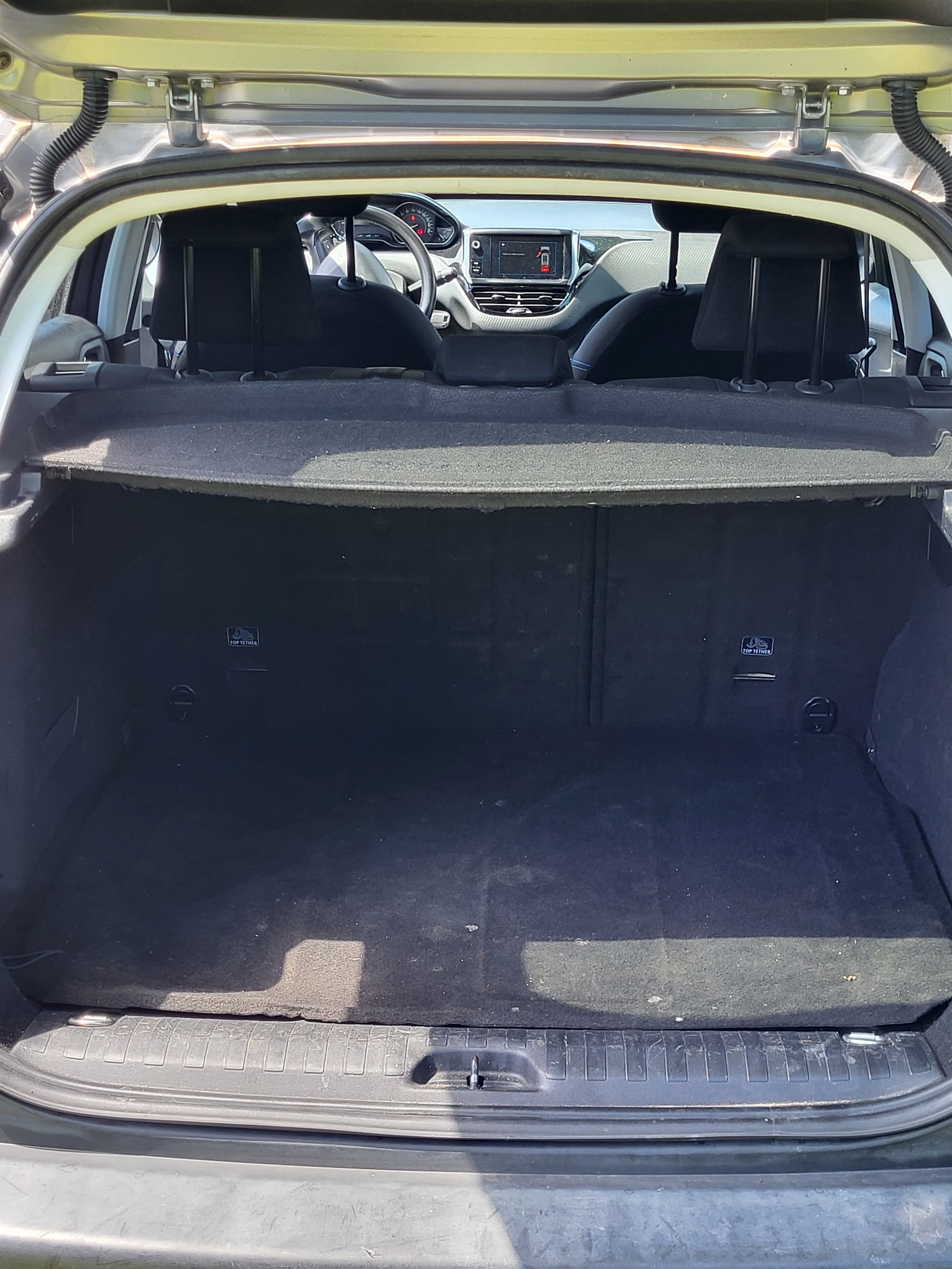 Peugeot 2008 Essence/Ethanol 82ch puretech avec Quatre roues motrices