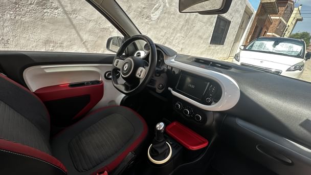 Renault Twingo con Entrada de Audio/iPod