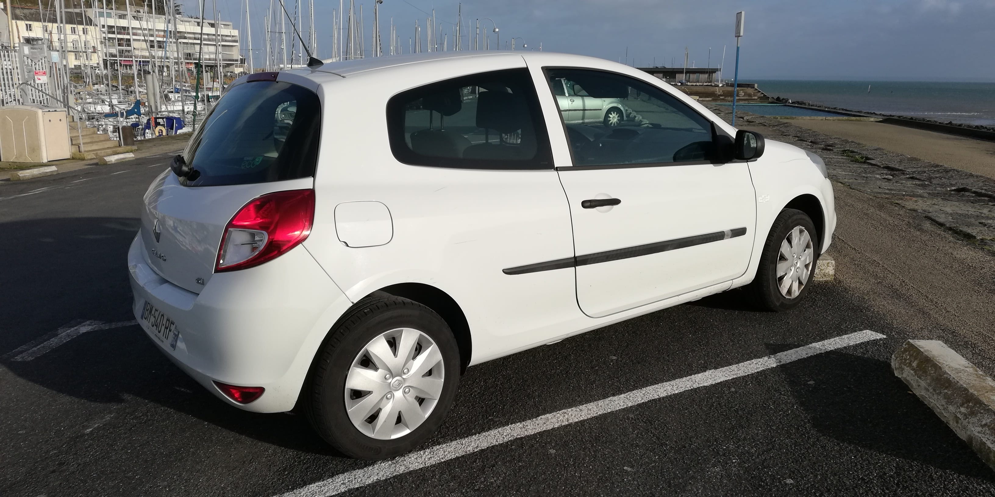 Renault Clio avec Régulateur de vitesse