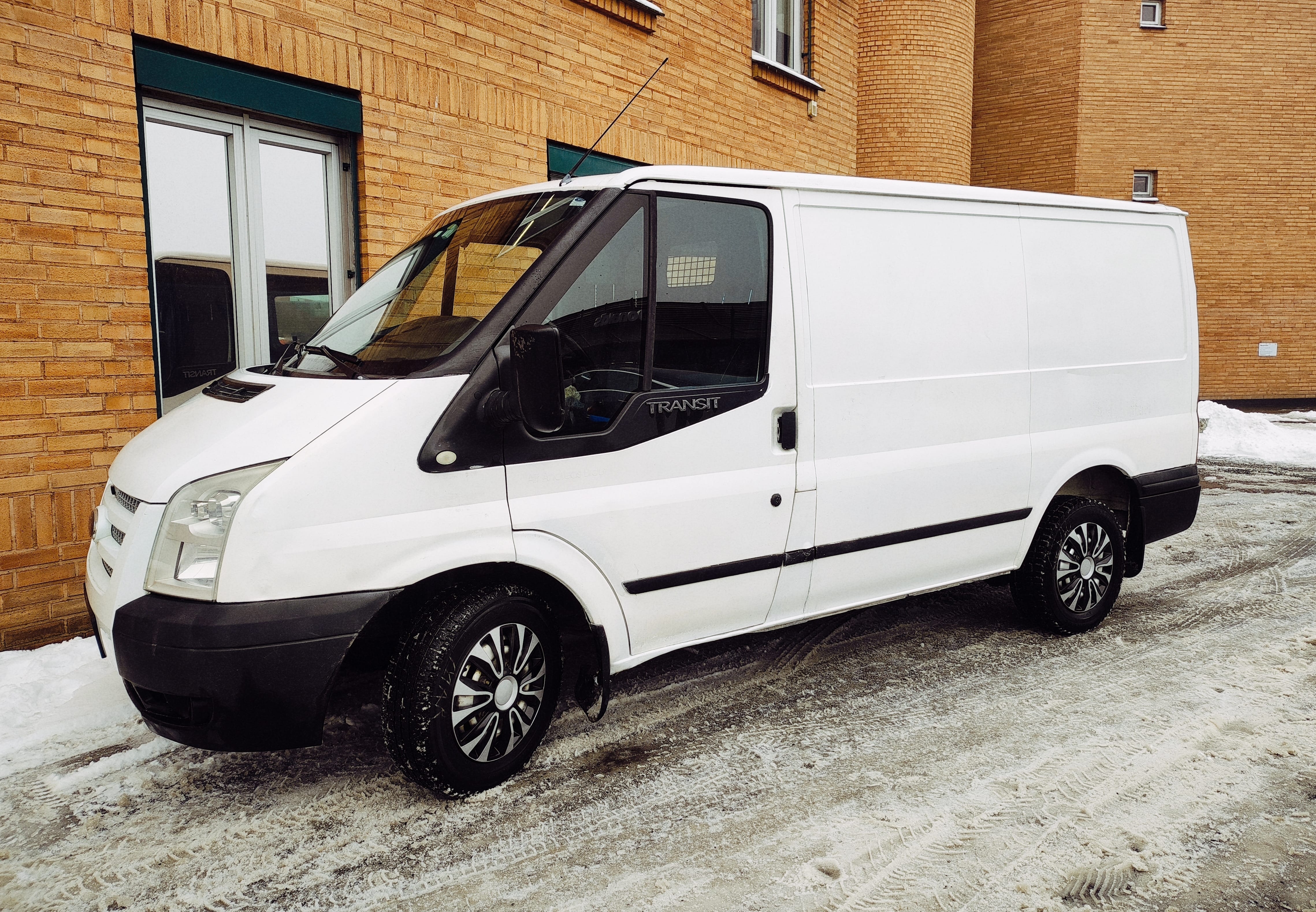 Ford Transit Varebil med Tilhengerfeste