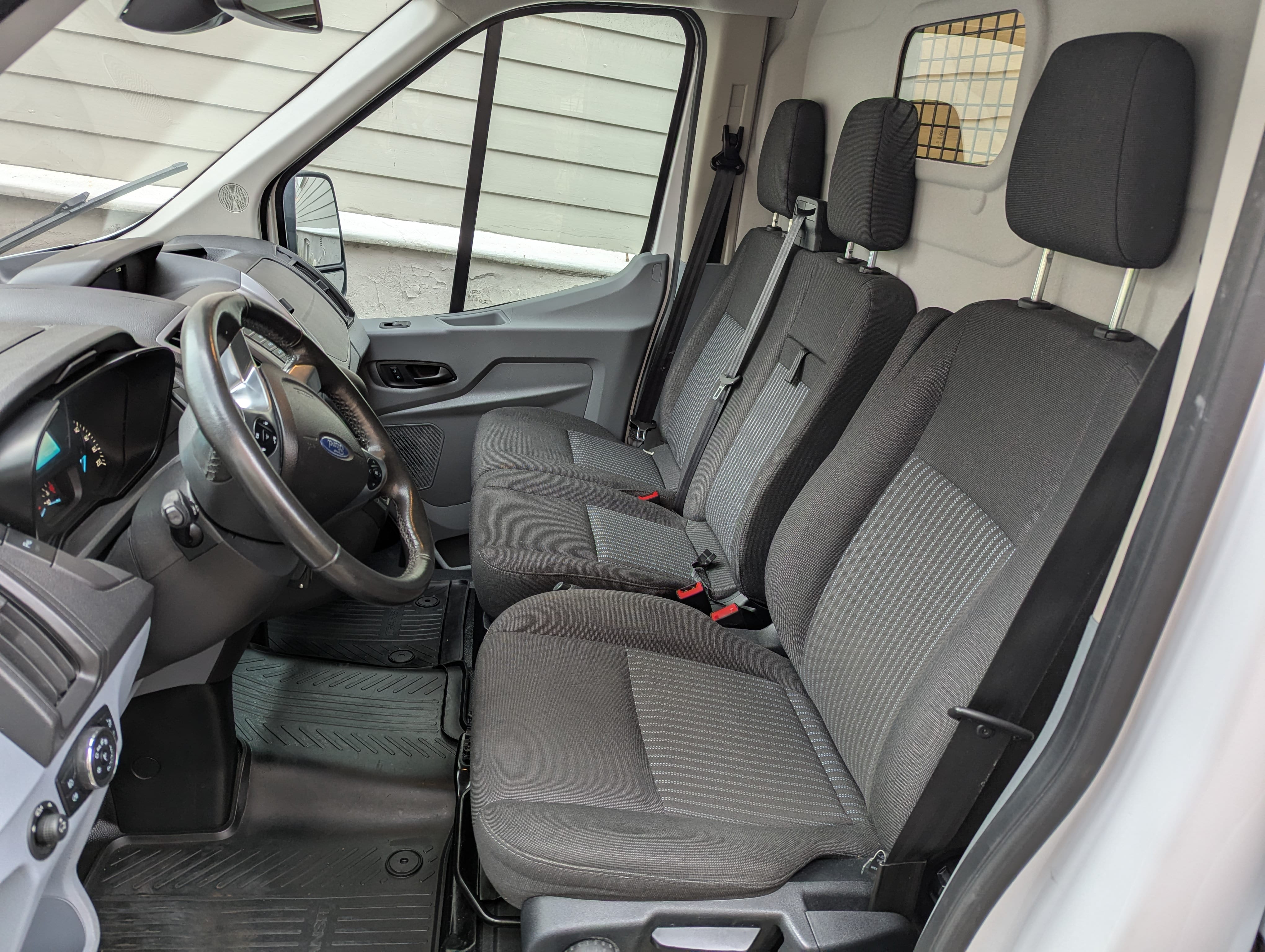 Ford Transit 350 med Cruisekontroll