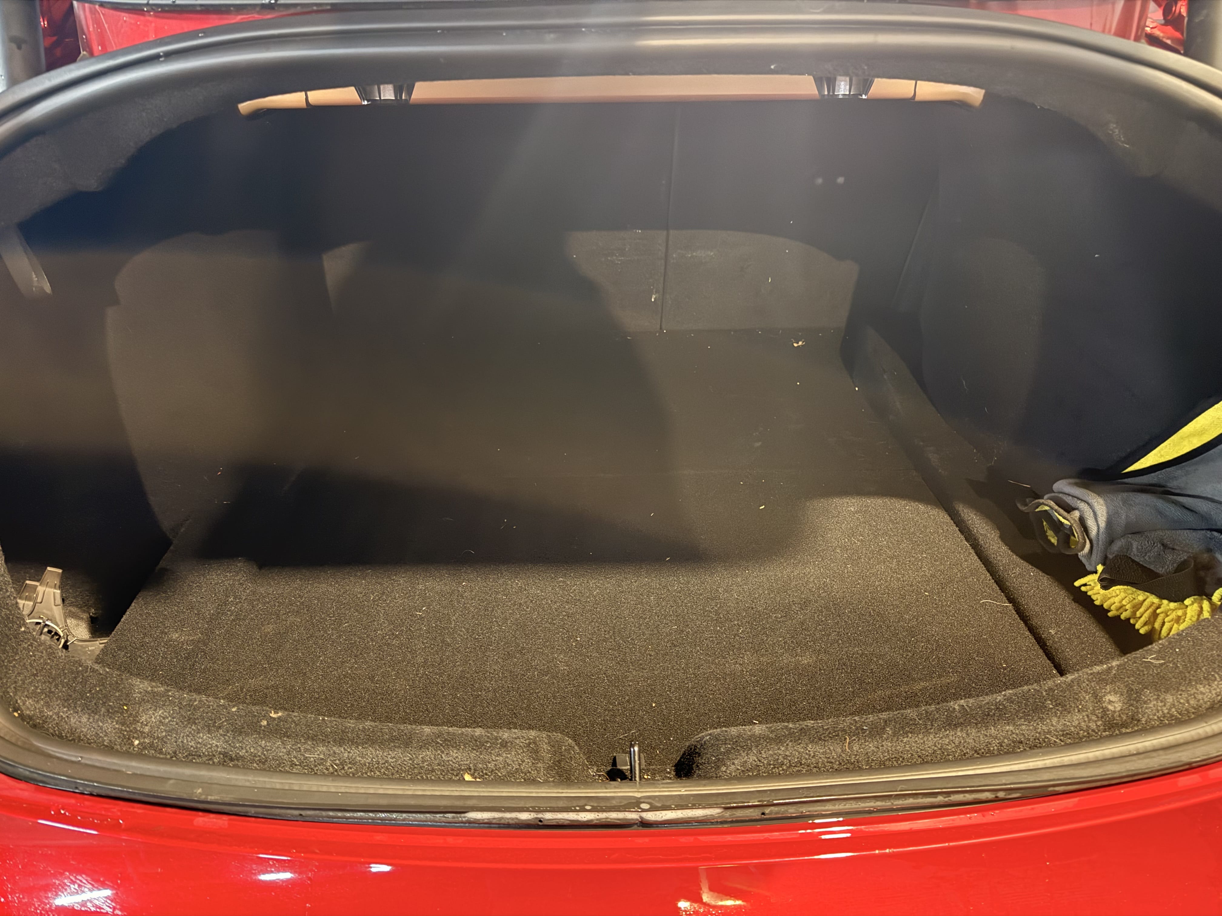 Tesla Model 3 Performance mit Dashcam