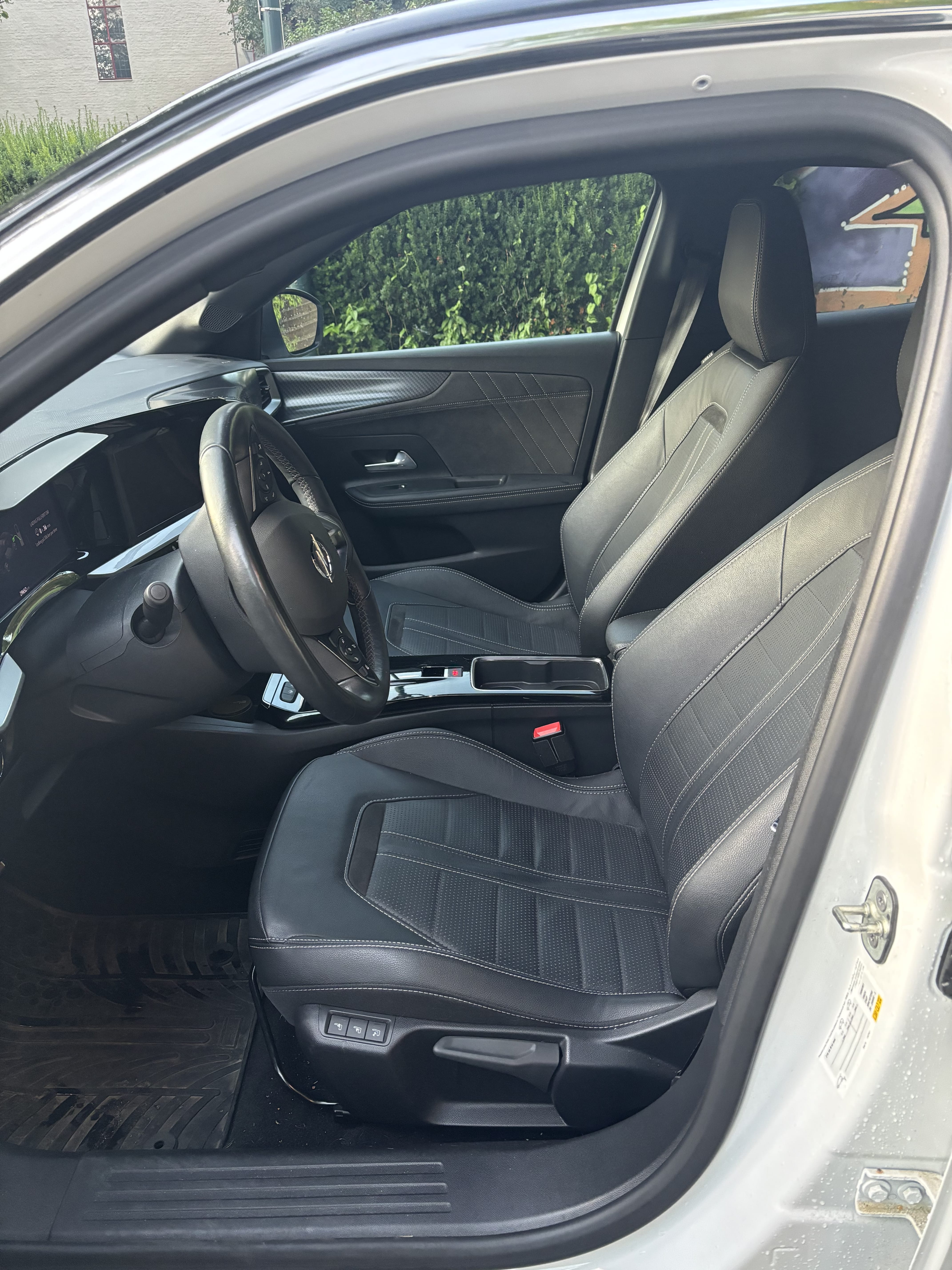 Opel Mokka-e with Cruise control
