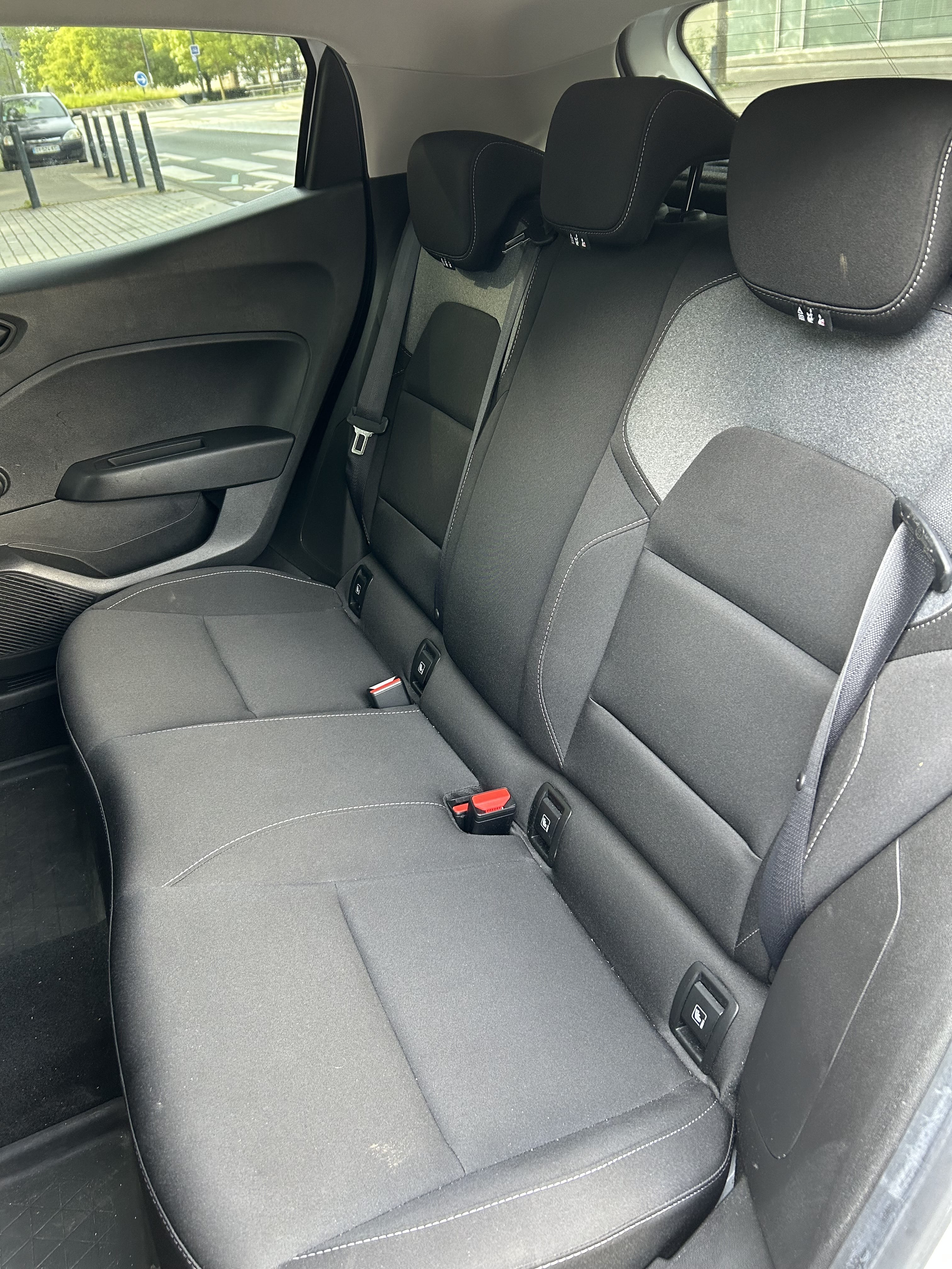 Renault Clio con Puertos de carga USB