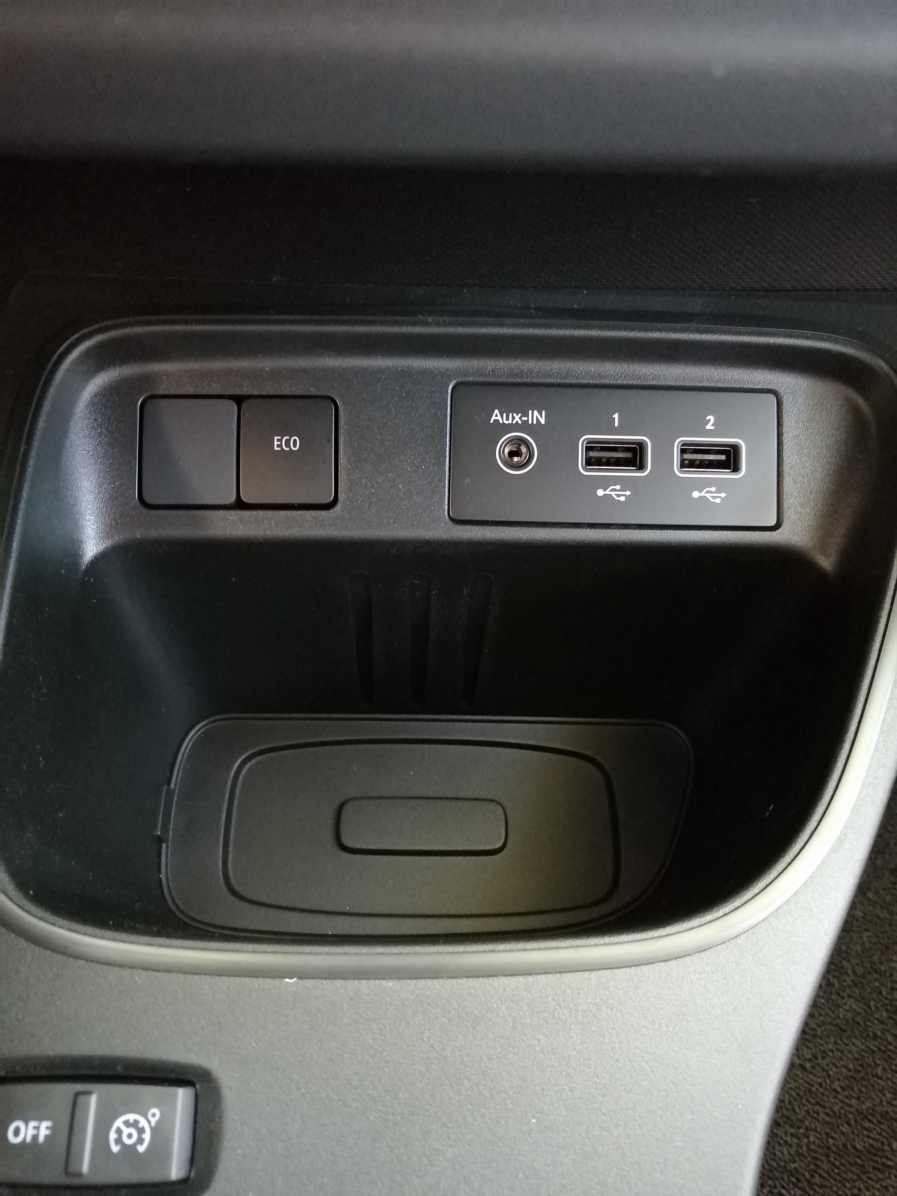 Renault Twingo E-Tech 100% électrique avec Entrée audio / iPod