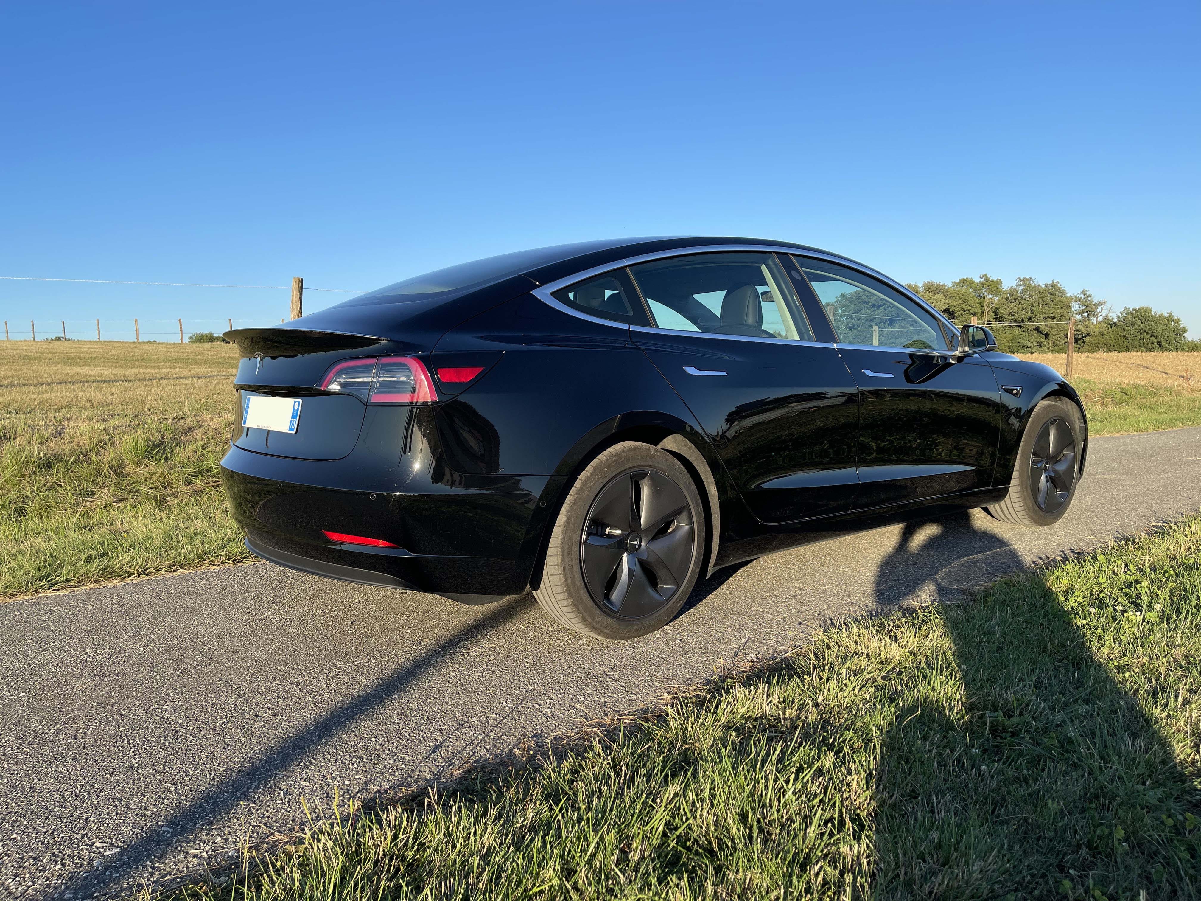 Tesla Model 3 SR+ avec Régulateur de vitesse