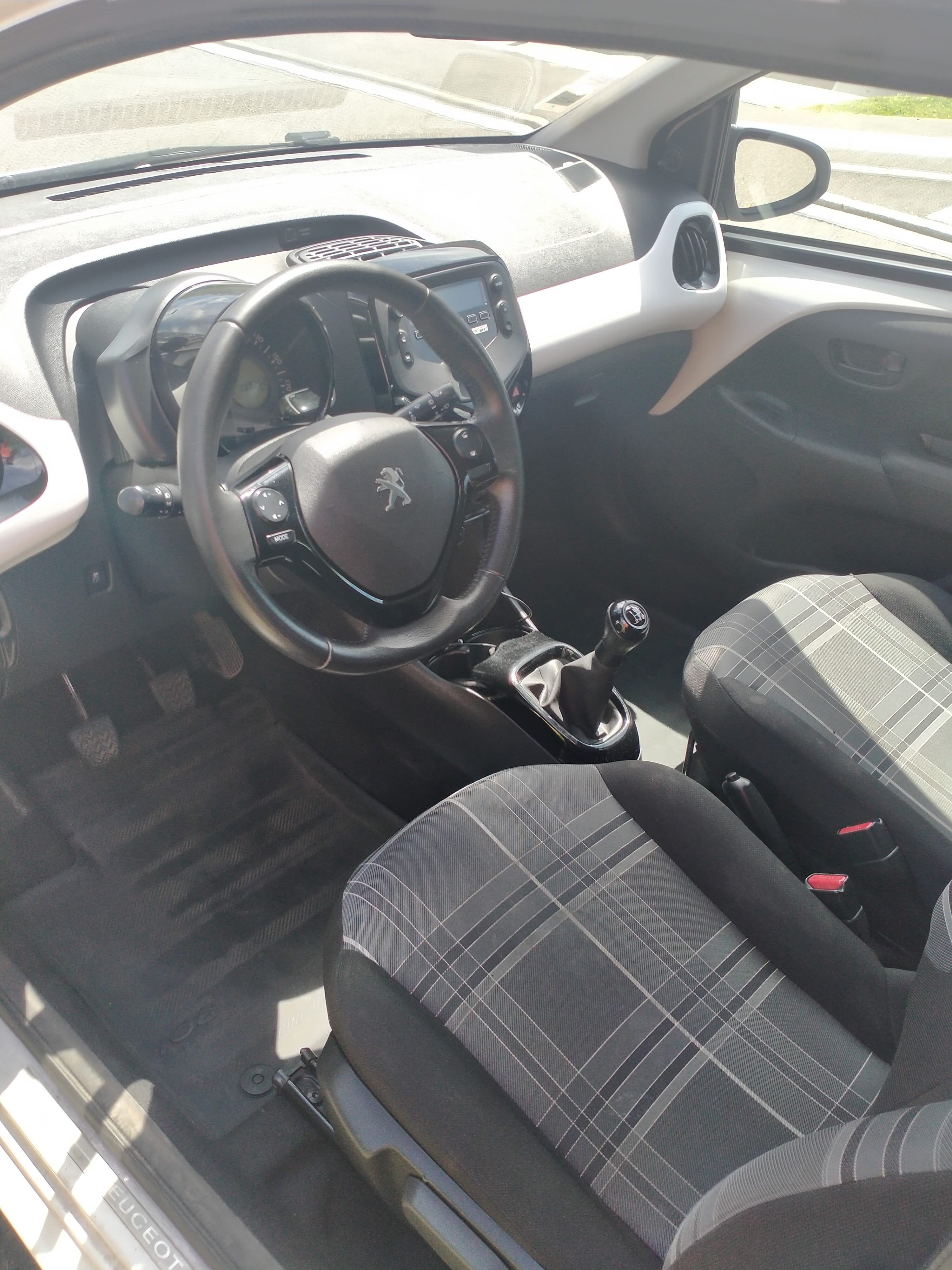 Peugeot 108