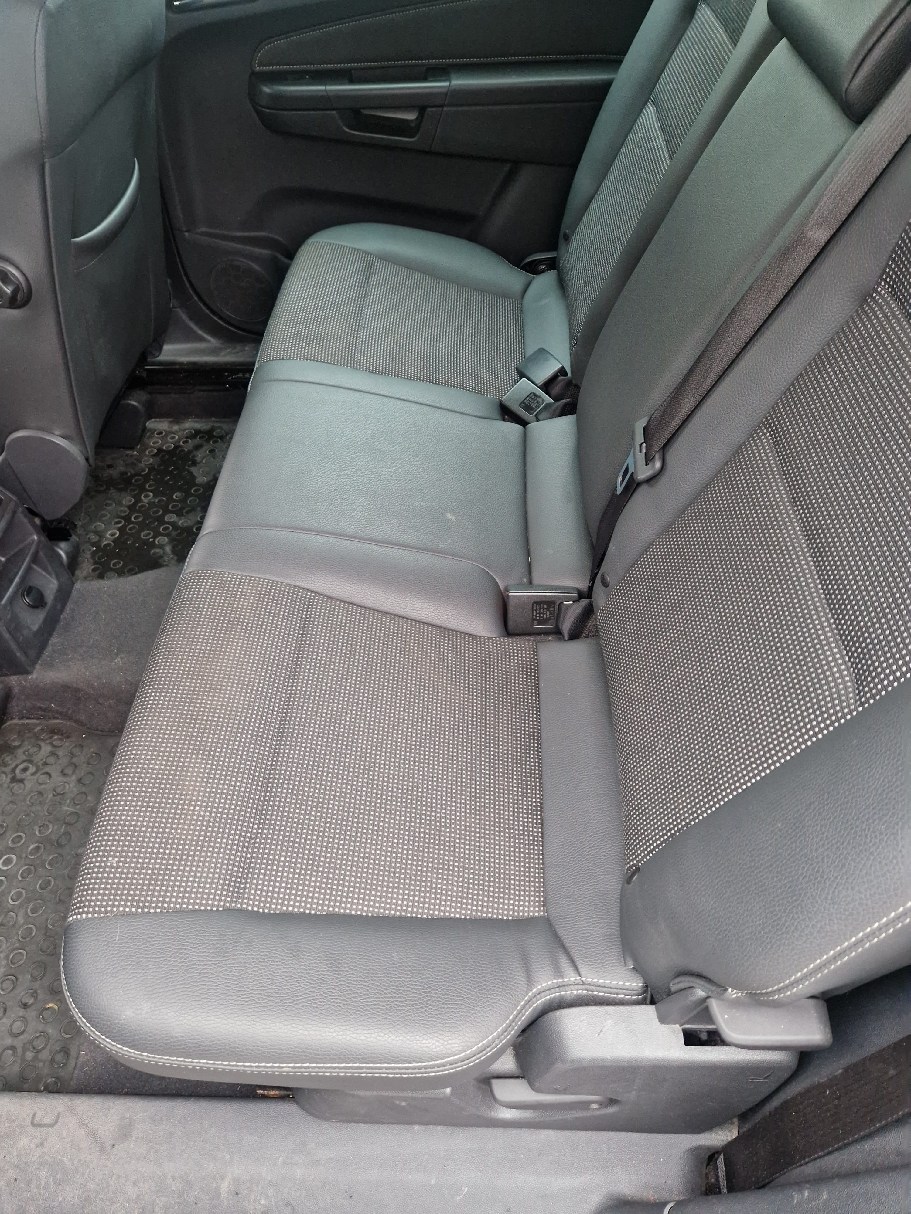 Opel Zafira med Vinterdekk