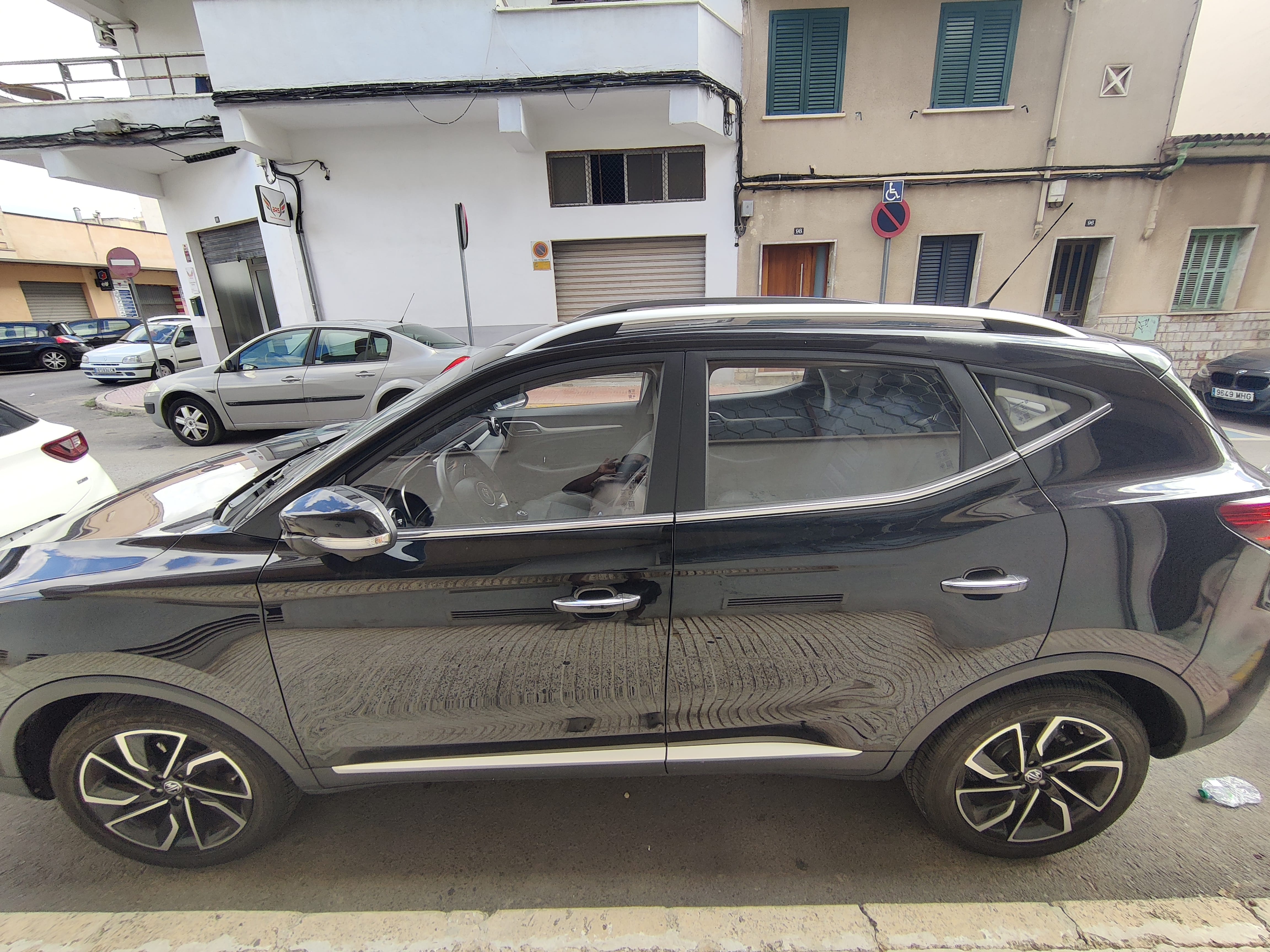 MG ZS med GPS