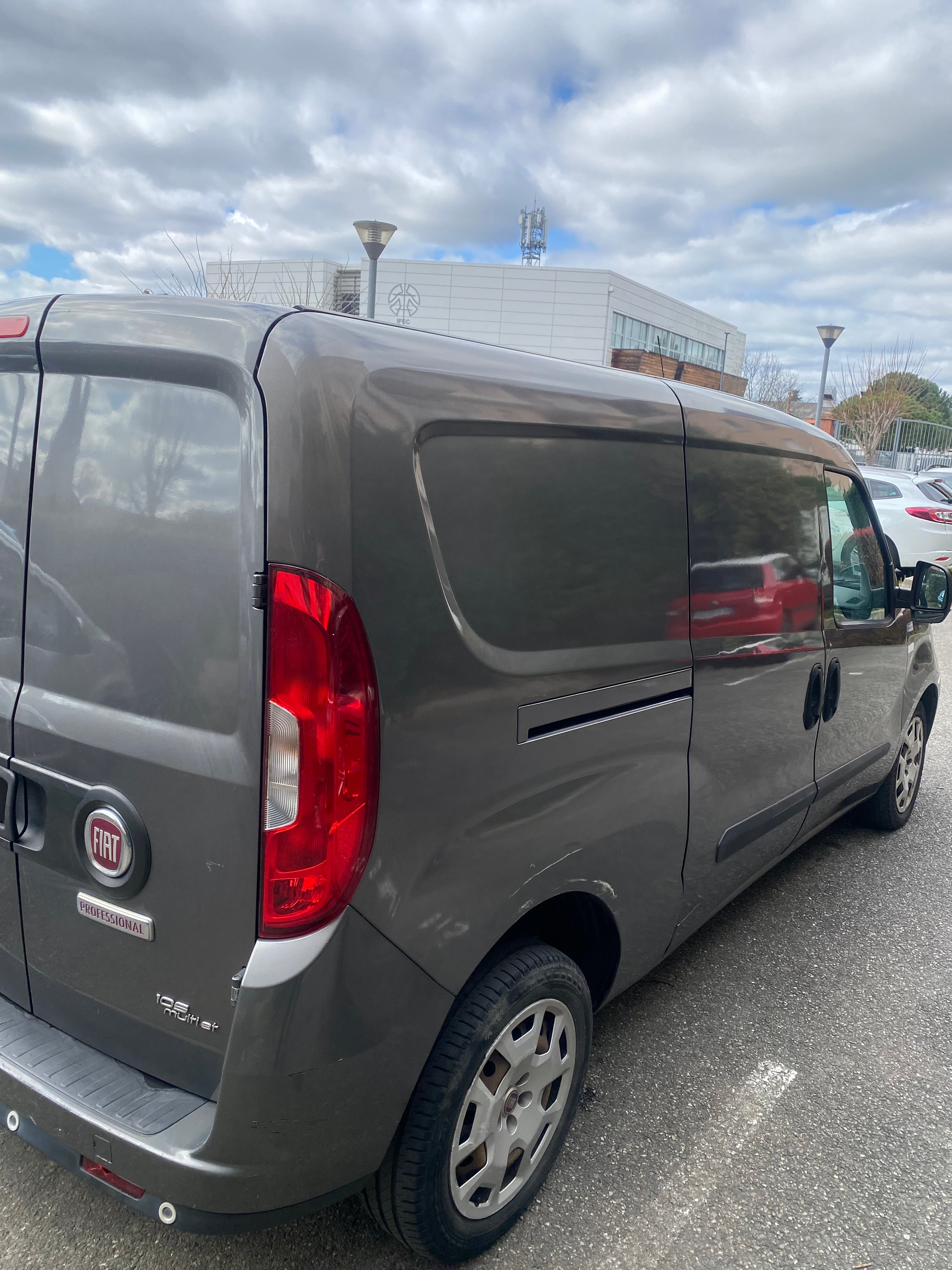 Fiat Doblo Cargo con GPS
