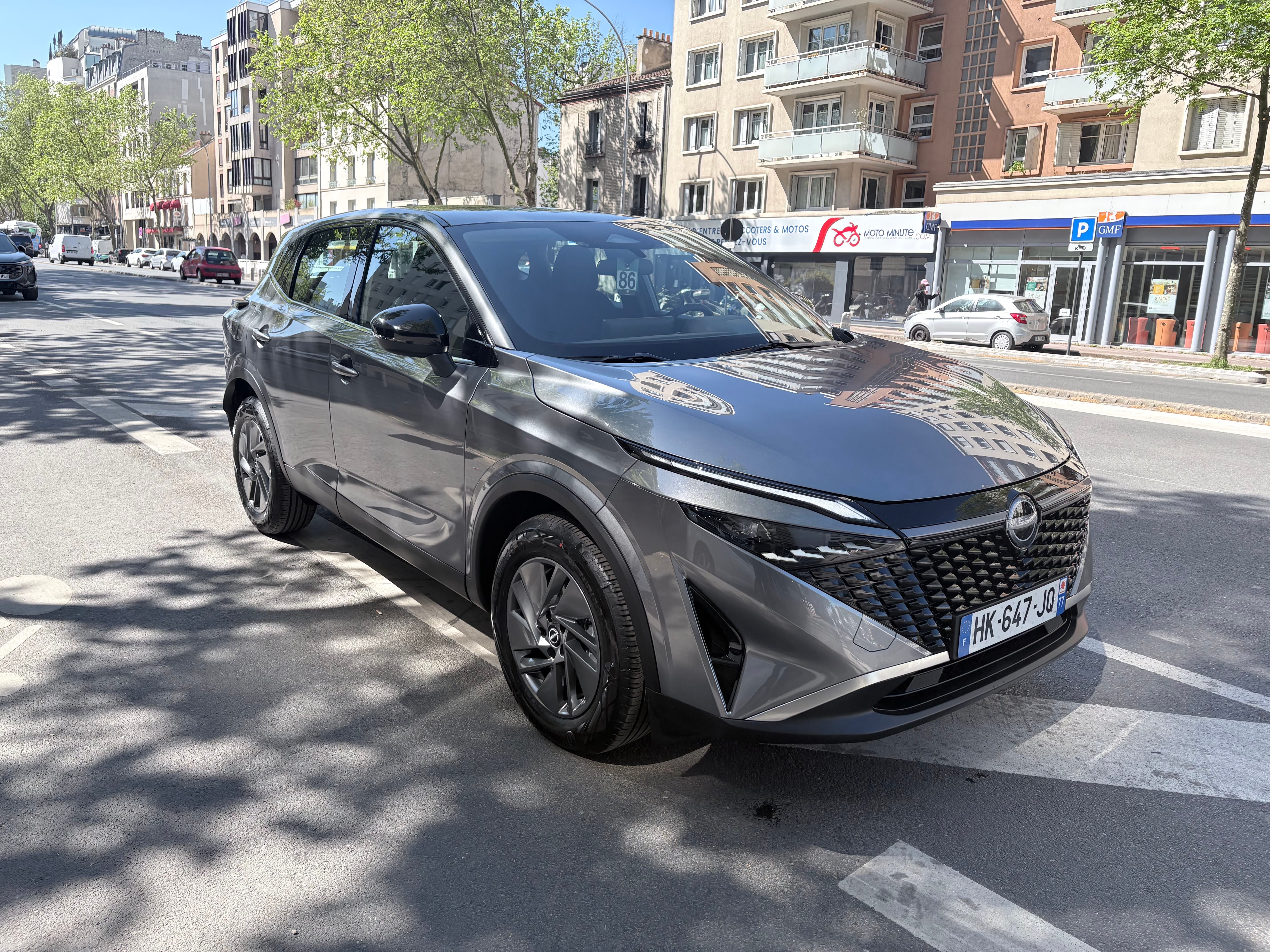 Nissan Qashqai Hybrid essence avec Caméra de recul