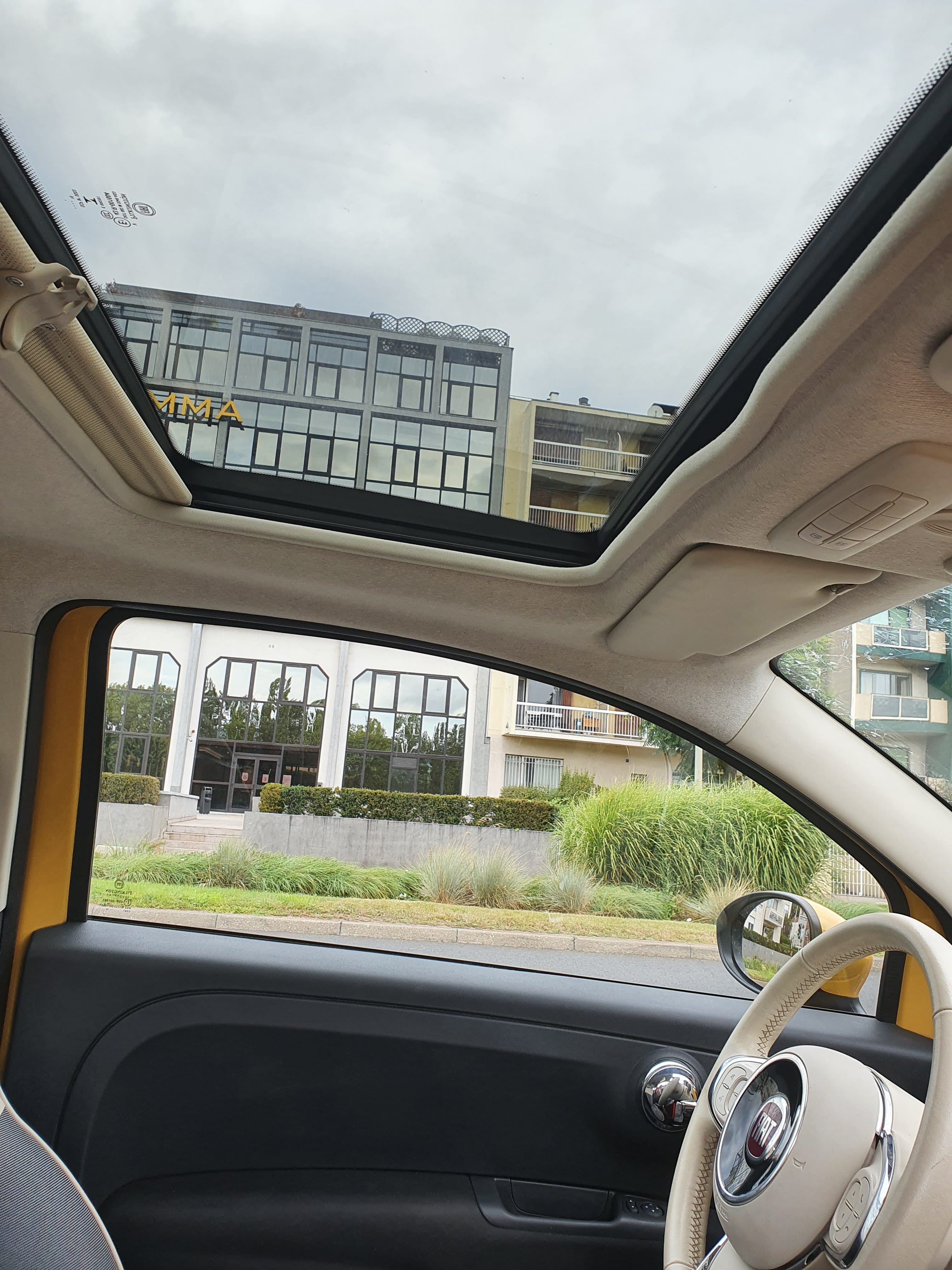 Fiat 500 toit panoramique et ouvrant