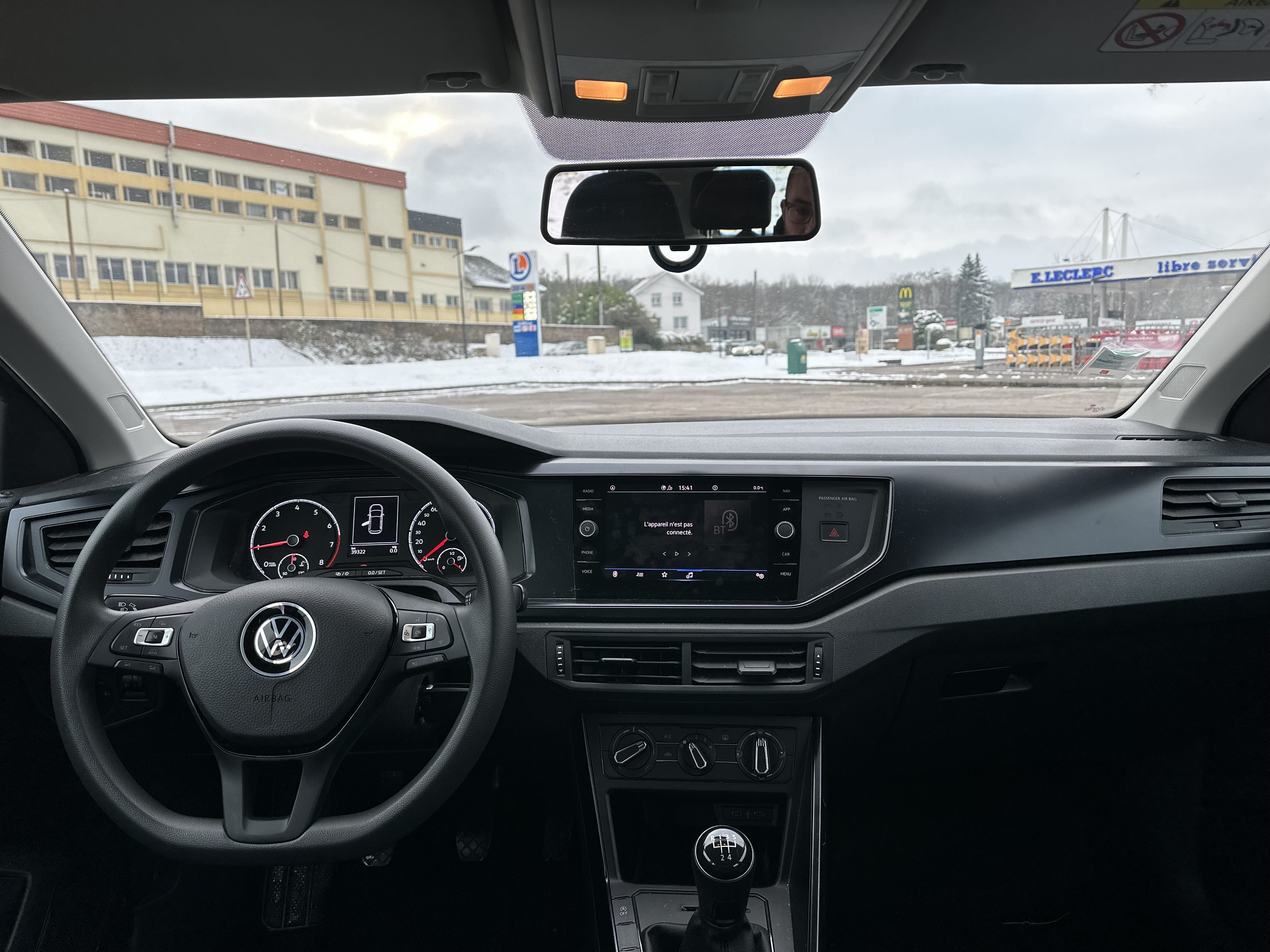 Volkswagen Polo Raffiné – Confort, éco et flexibilité 24/7 à Bordeaux, à quelques minutes de la gare ! avec Apple CarPlay