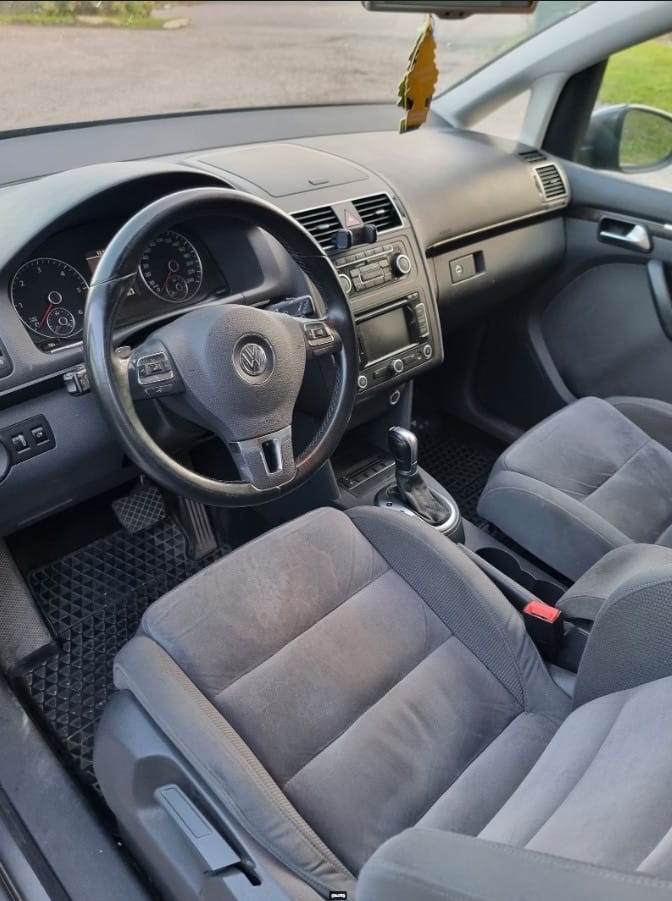 Volkswagen Touran med GPS
