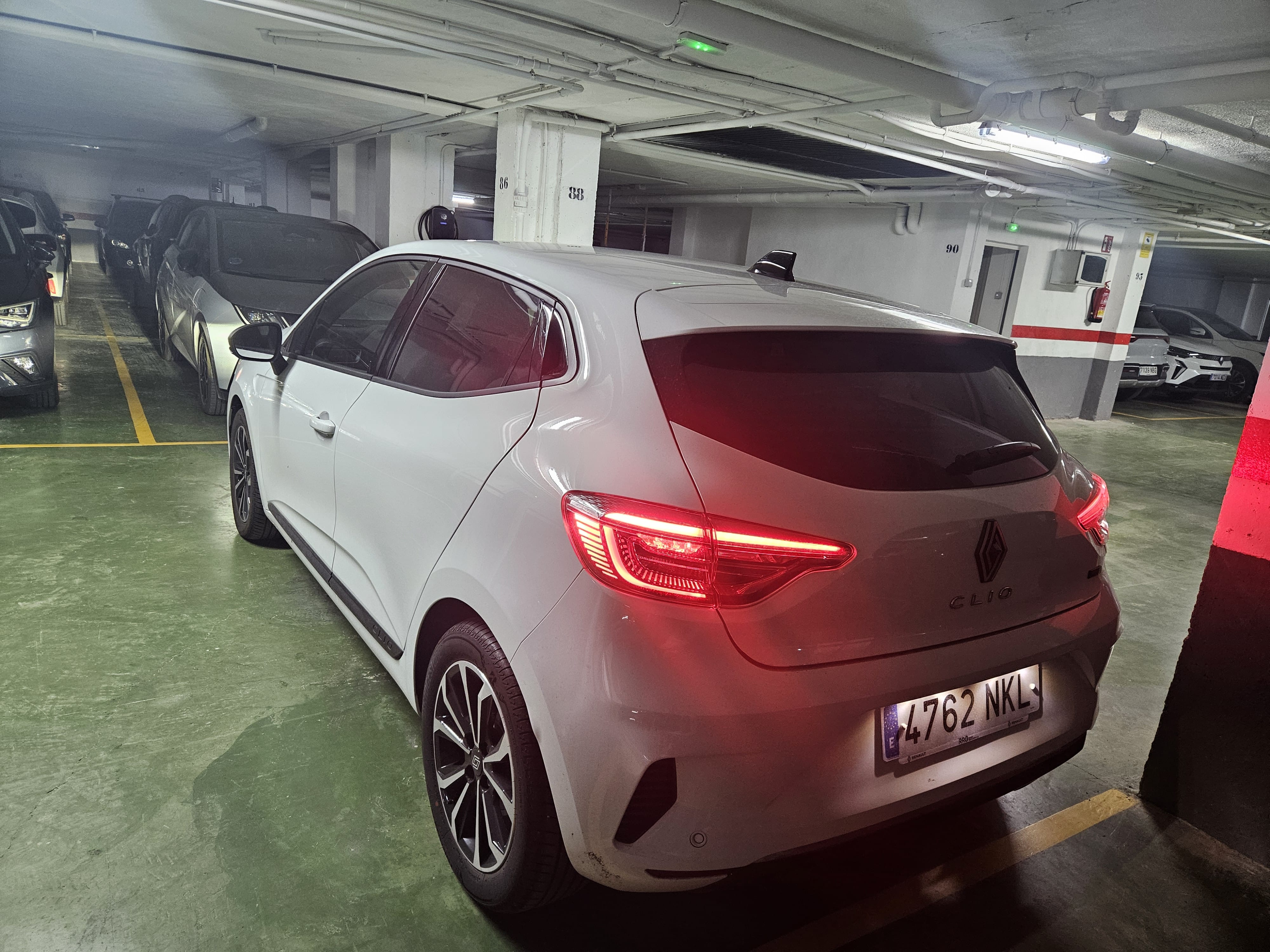 Renault Clio E-tech con Cámara de marcha atrás