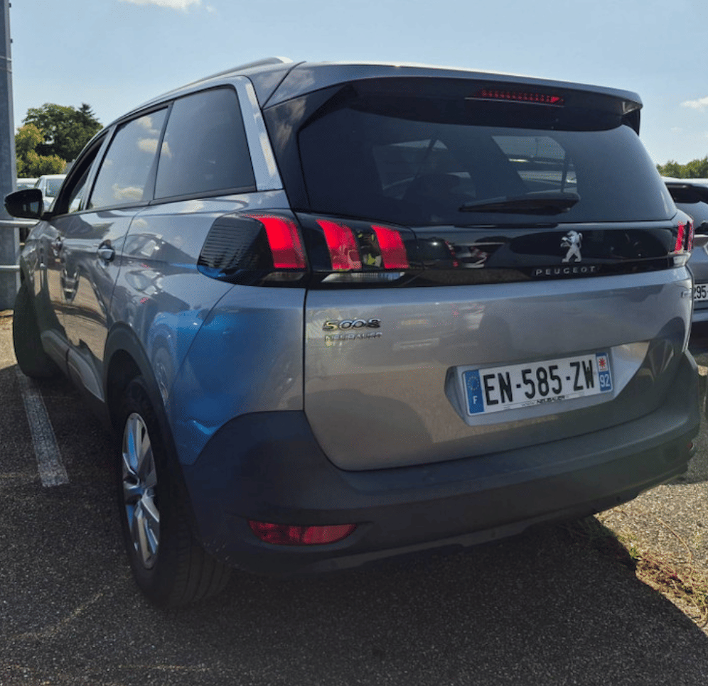 Peugeot 5008 avec Climatisation