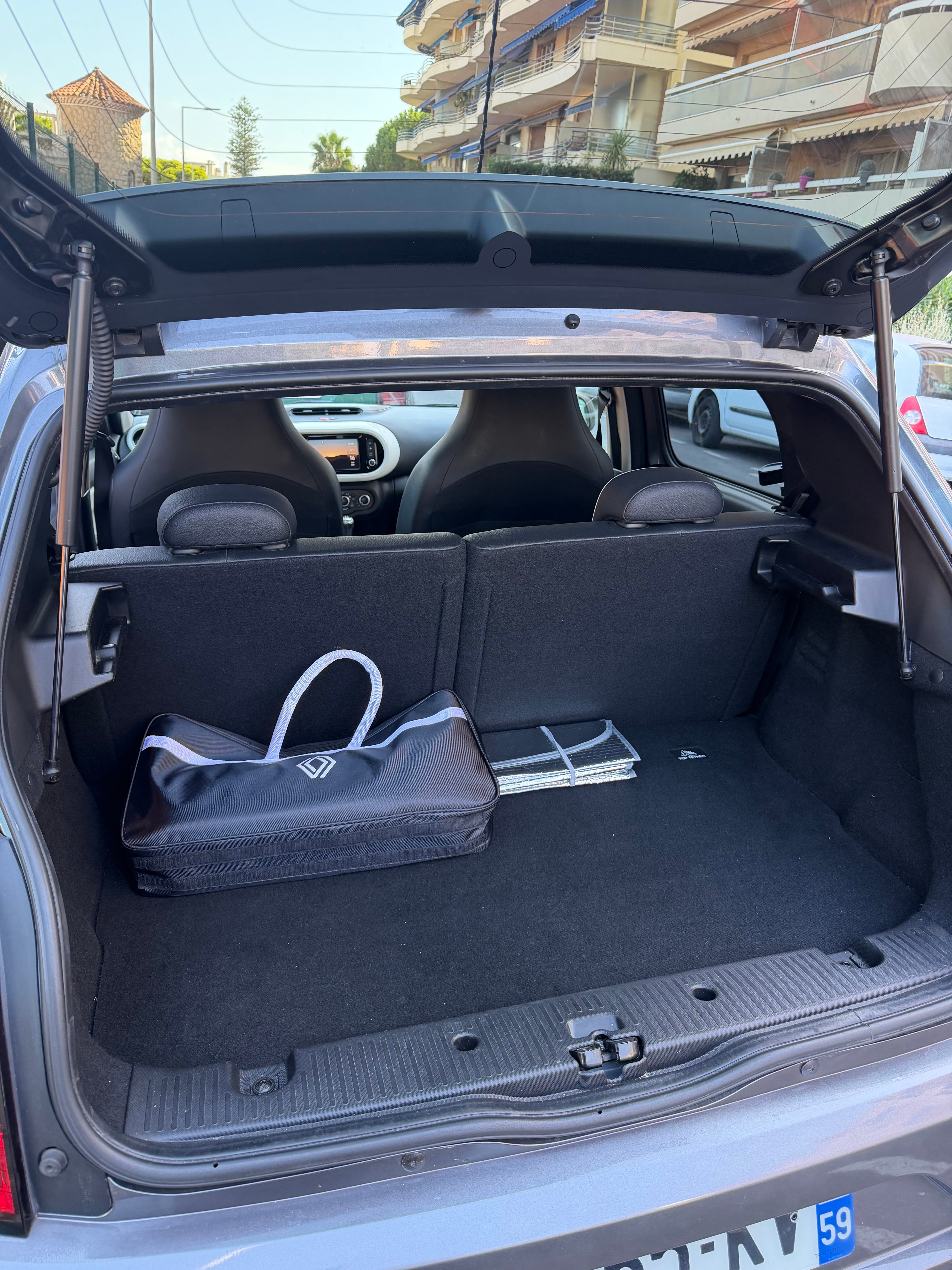 Renault Twingo III avec Climatisation