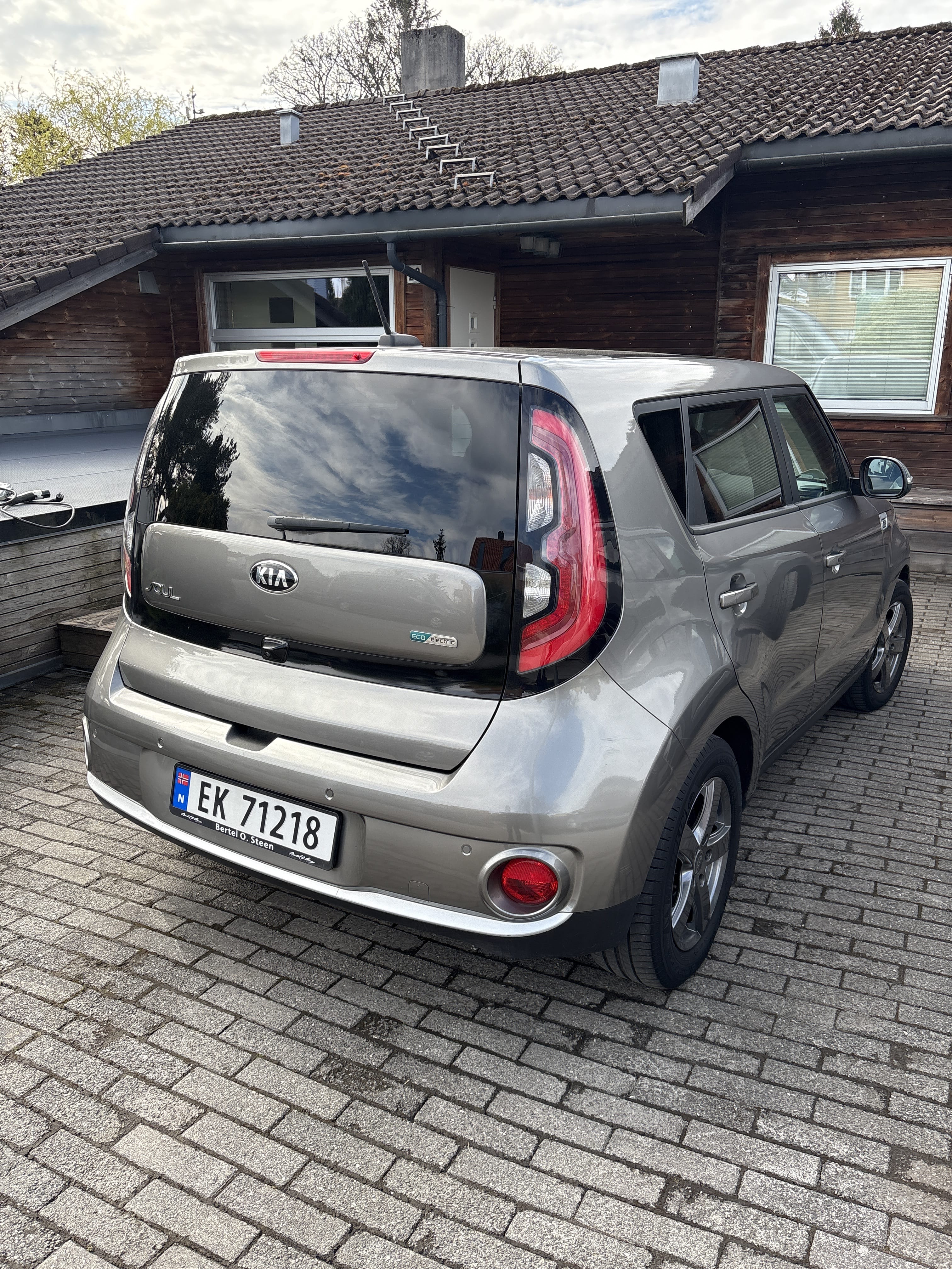 Kia Soul EV+ med GPS