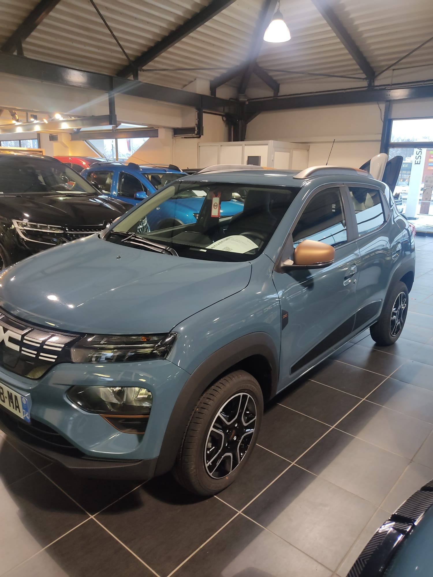 Dacia Spring avec Entrée audio / iPod