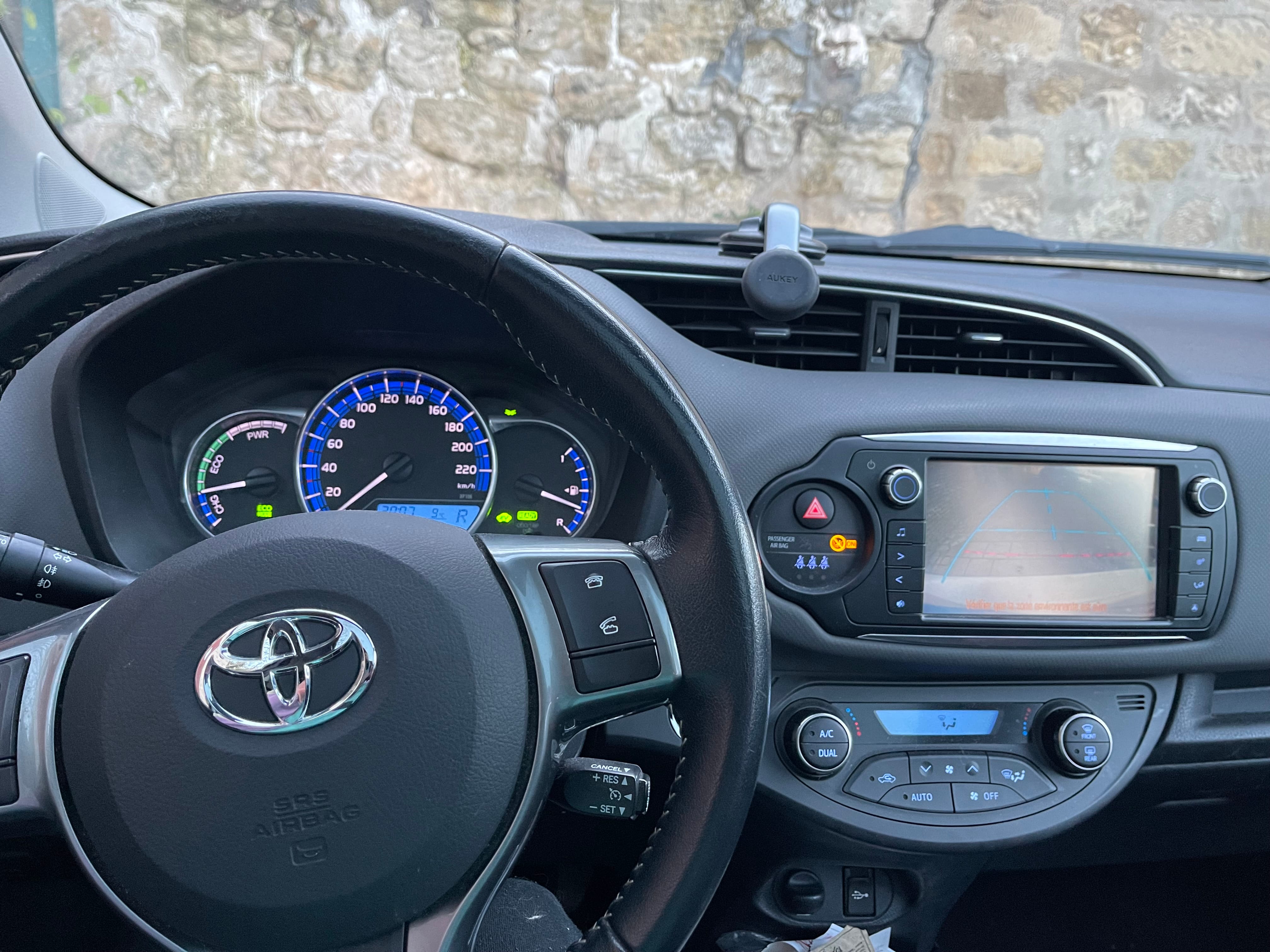 Toyota Yaris Hybride avec Caméra de recul