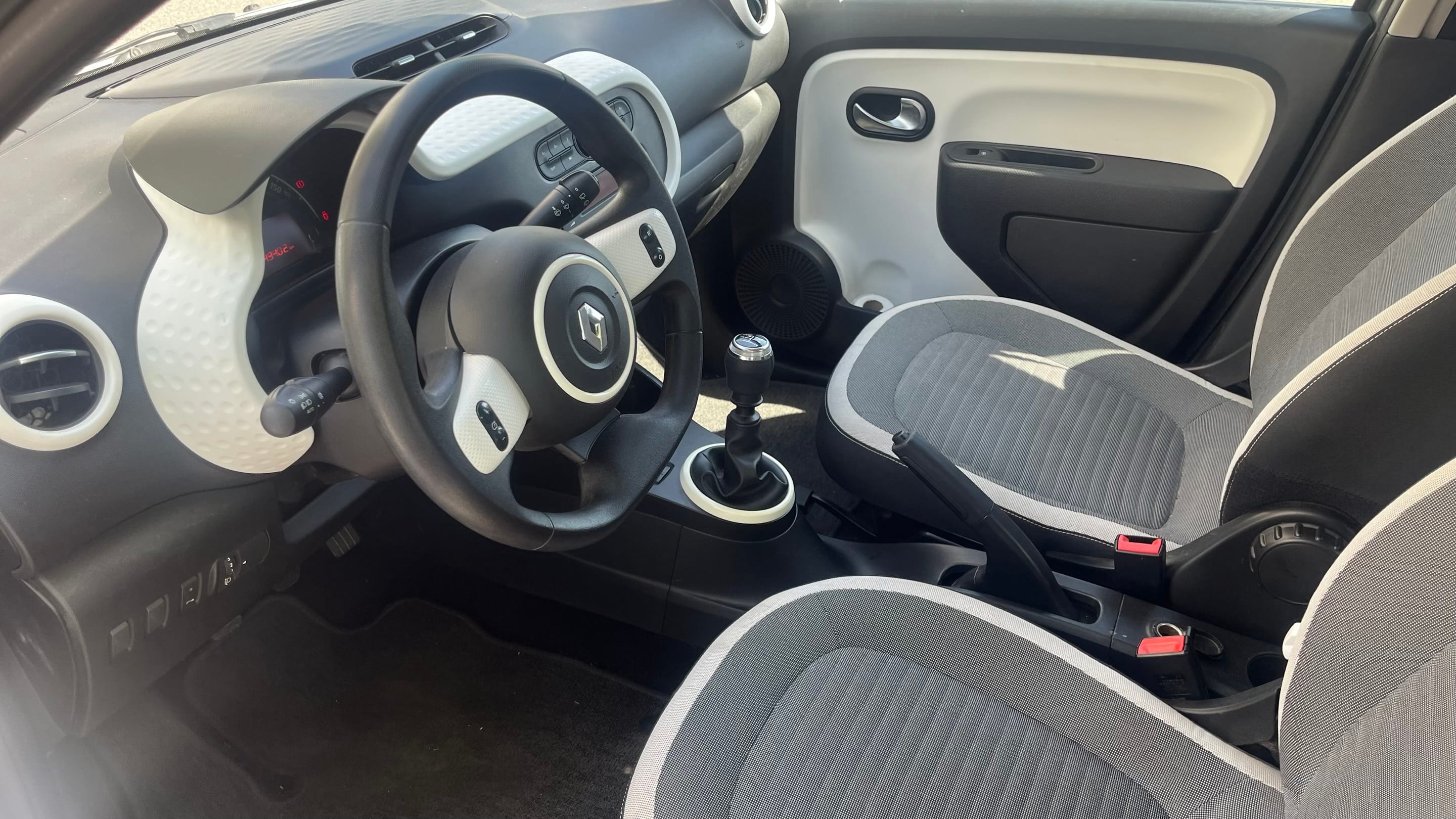 Renault Twingo III mit Bluetooth-Audio