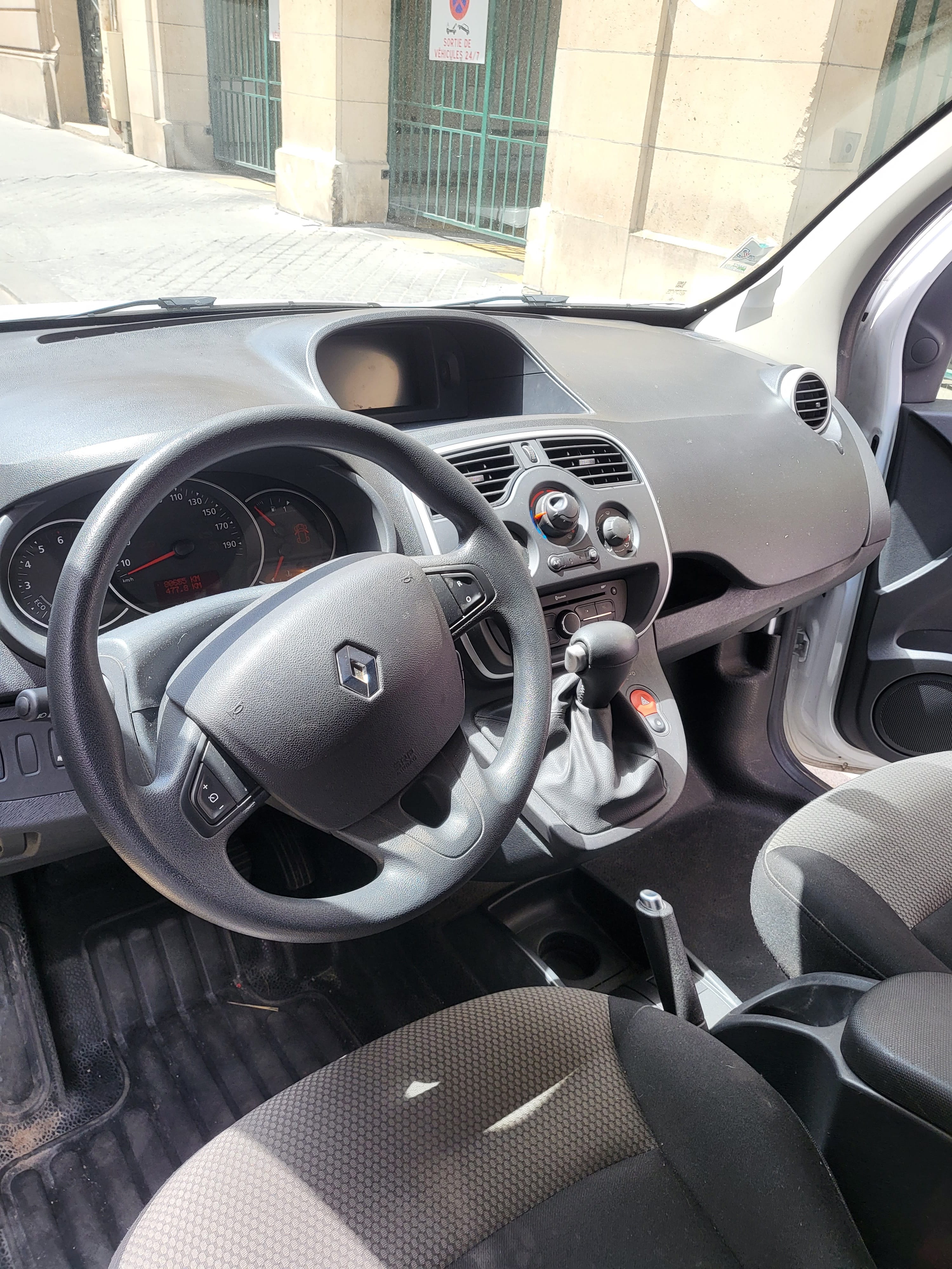 Renault Kangoo Express avec Entrée audio / iPod